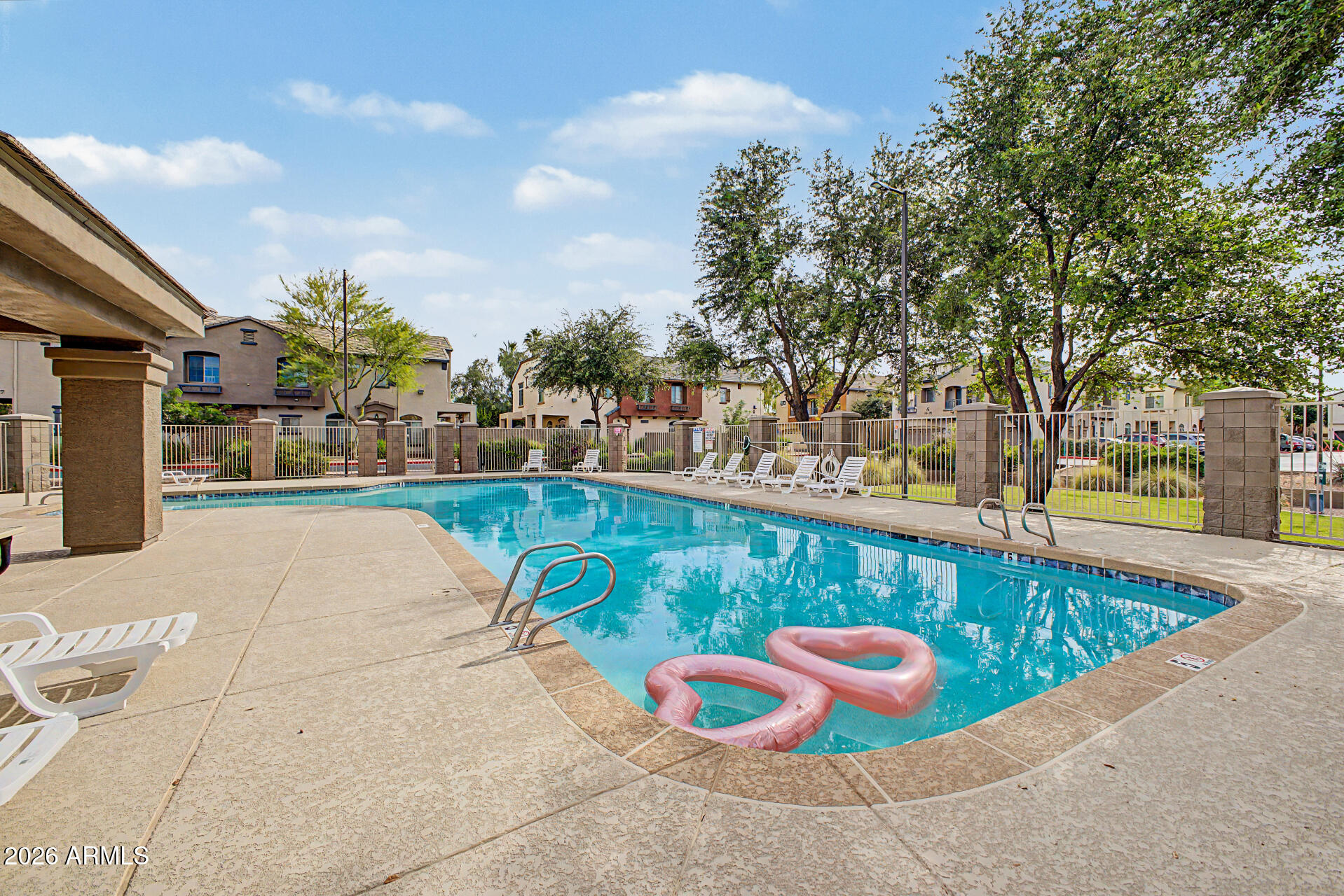 TRE ALLAGIO CONDOMINIUM - Residential