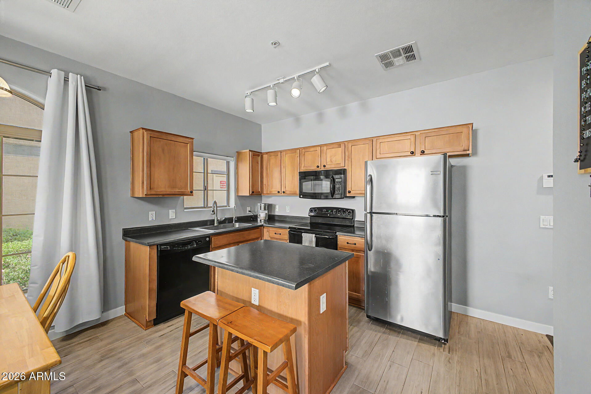 TRE ALLAGIO CONDOMINIUM - Residential