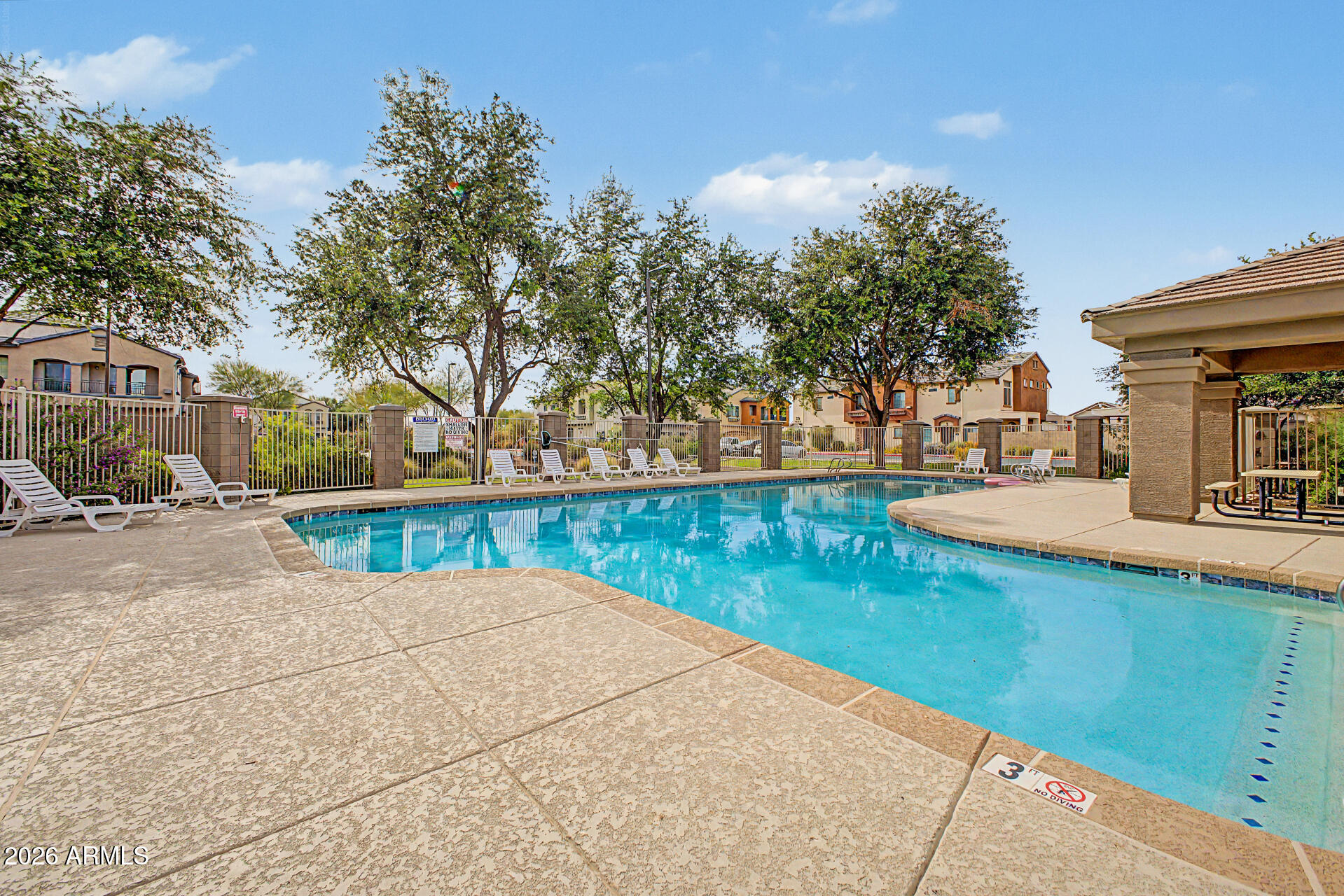 TRE ALLAGIO CONDOMINIUM - Residential