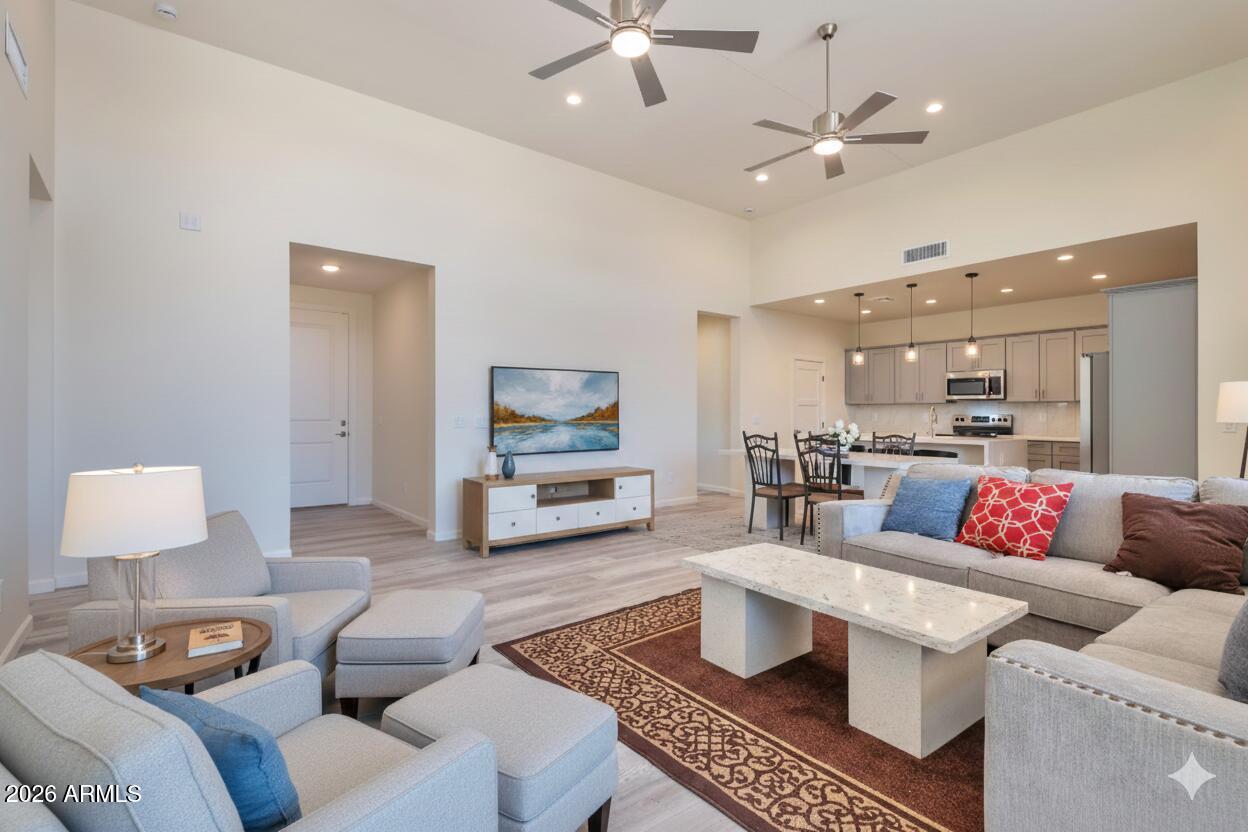 ARIZONA CITY UNIT SEVEN - Residential