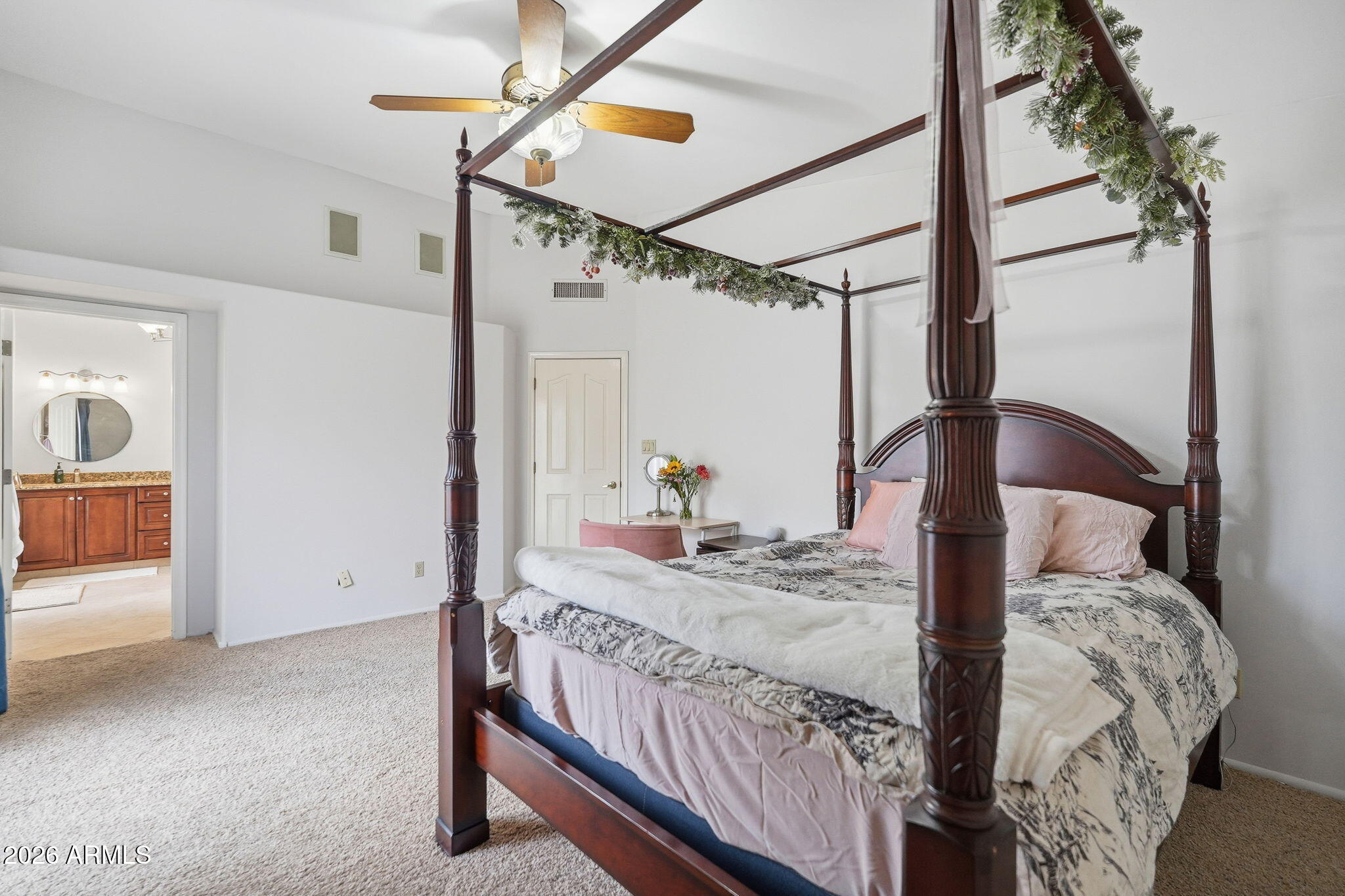 MOUNTAIN PARK RANCH - Residential