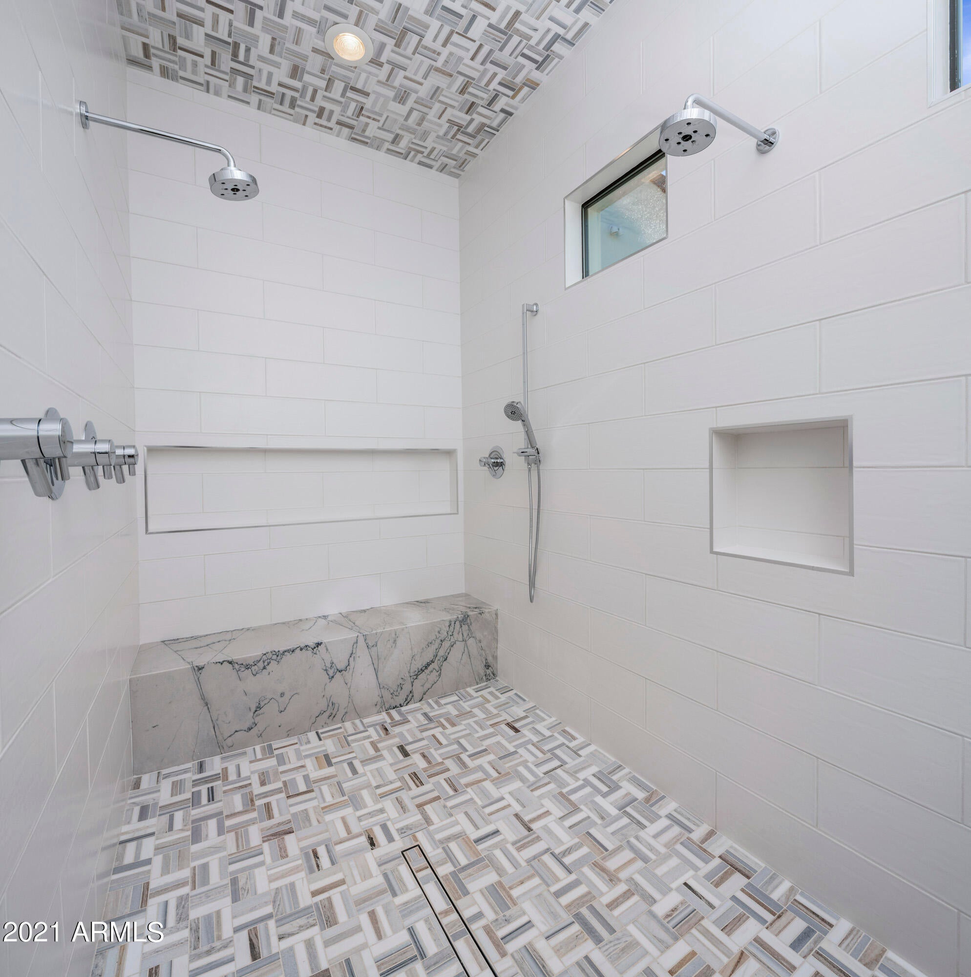 MOCKING BIRD ACRES - Residential