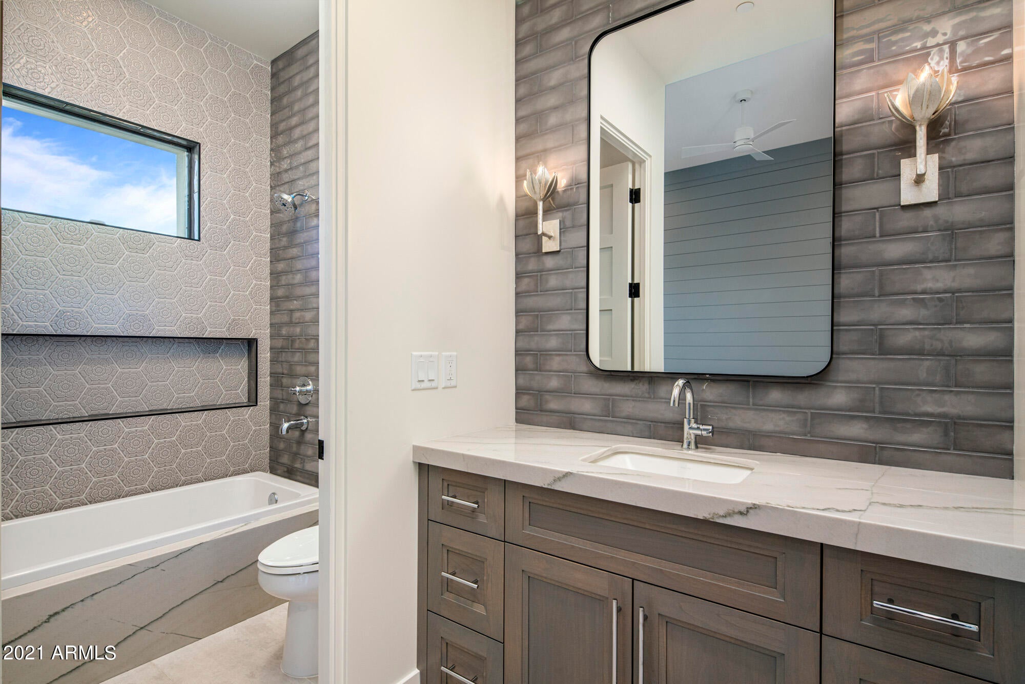 MOCKING BIRD ACRES - Residential