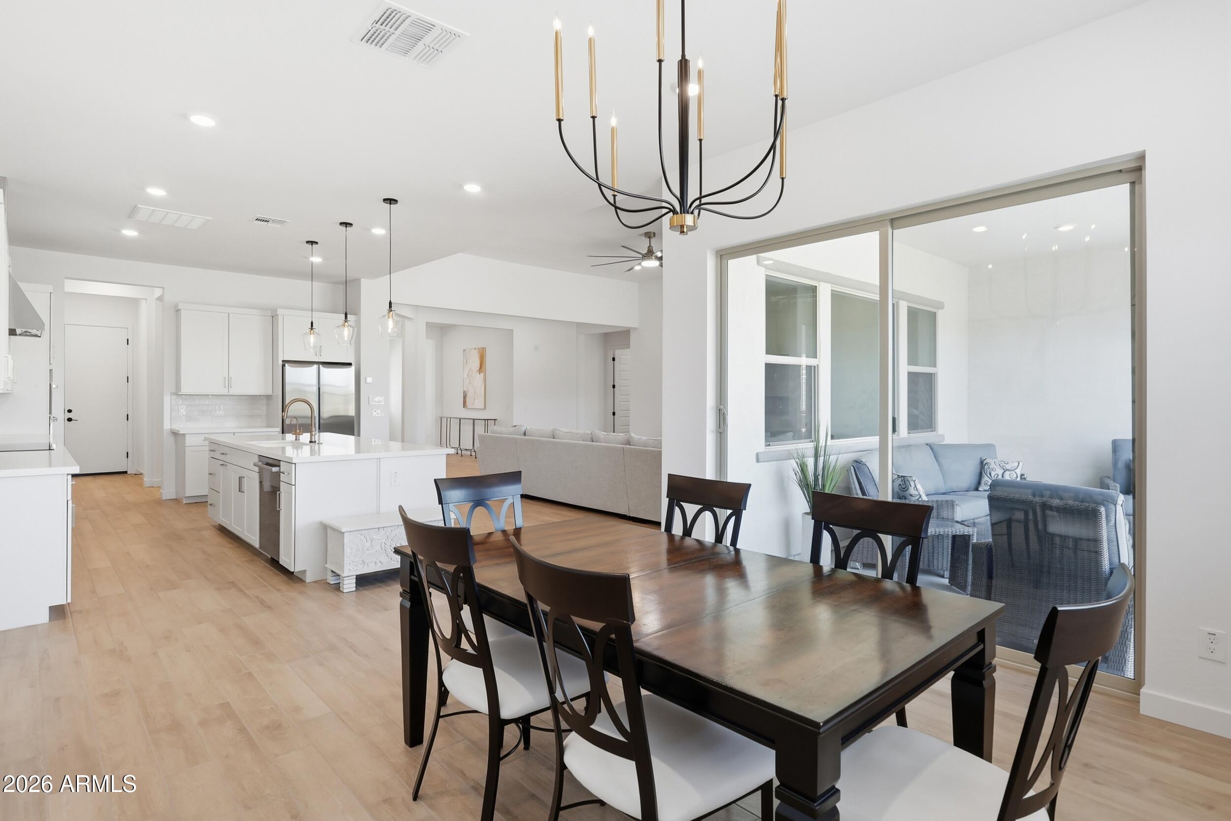 WHISPERING HILLS - Residential