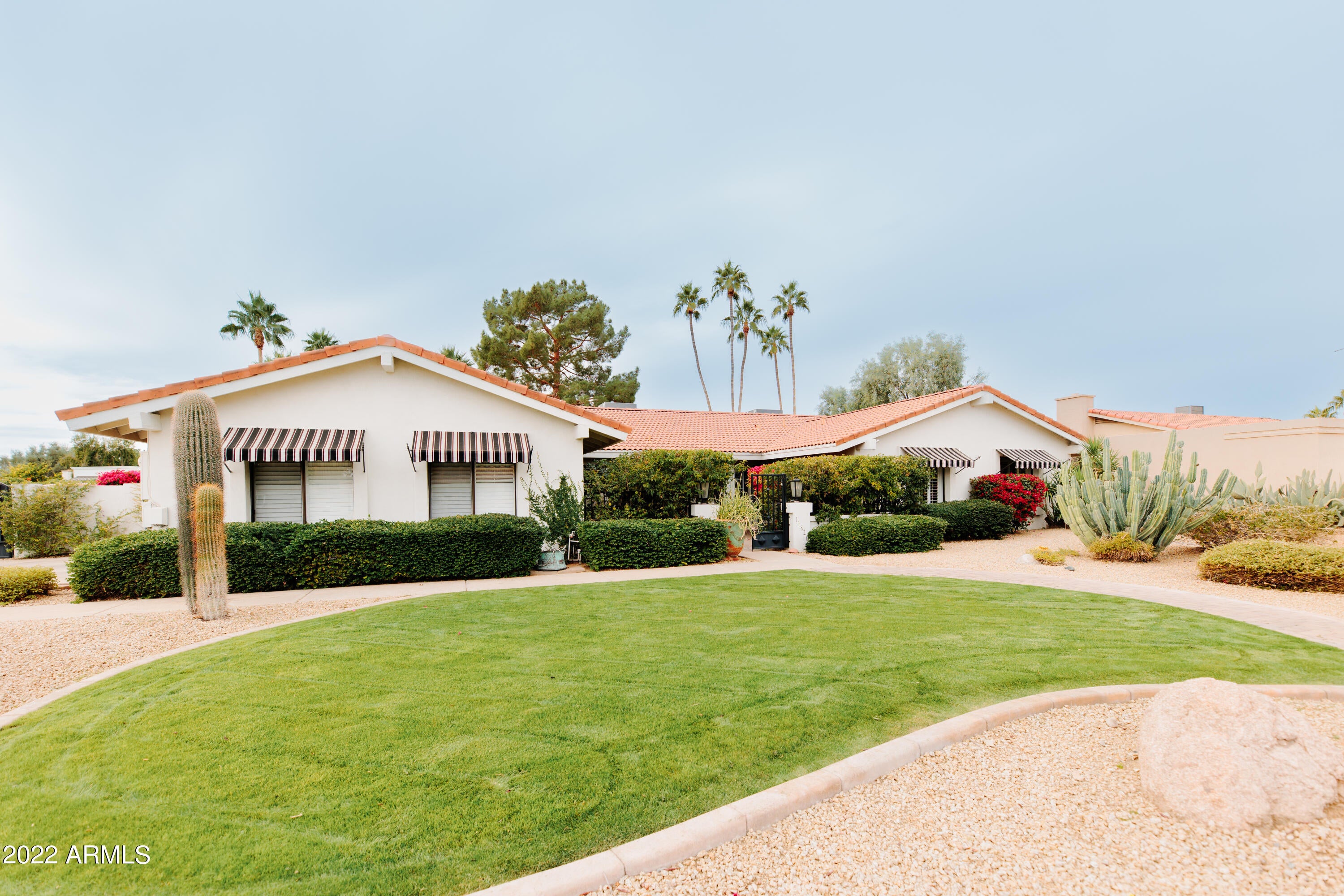 WOODLEAF 2 - Residential