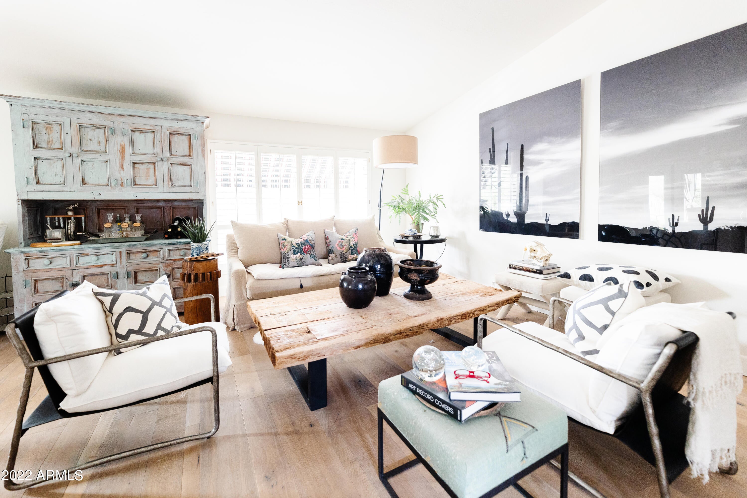 WOODLEAF 2 - Residential