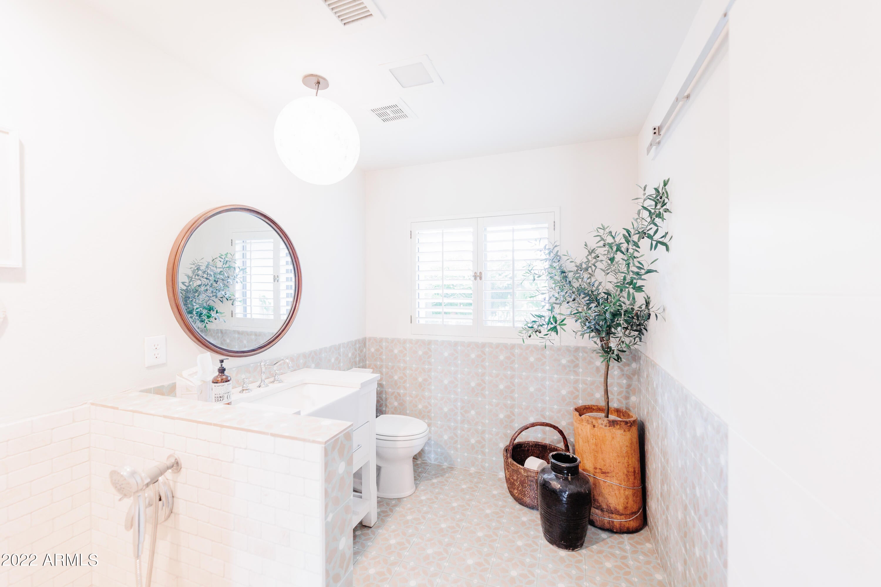 WOODLEAF 2 - Residential