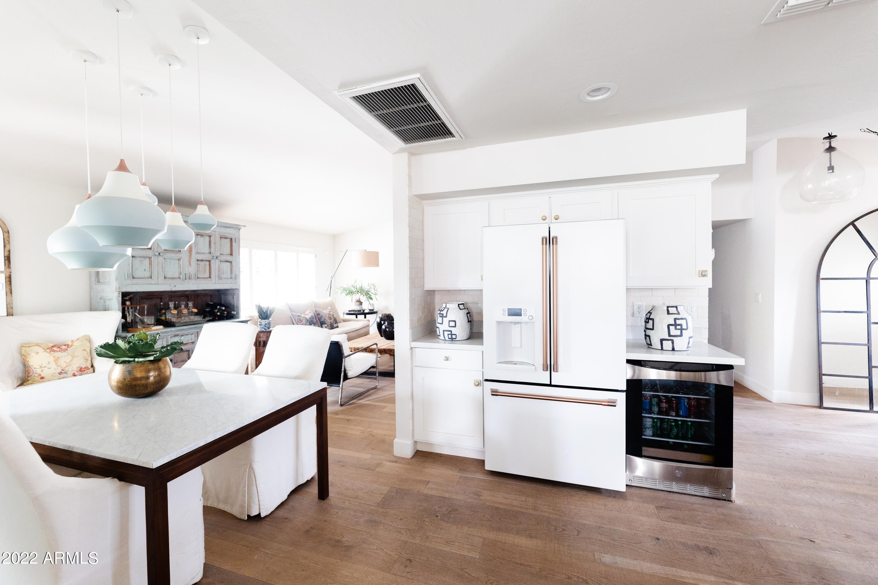 WOODLEAF 2 - Residential