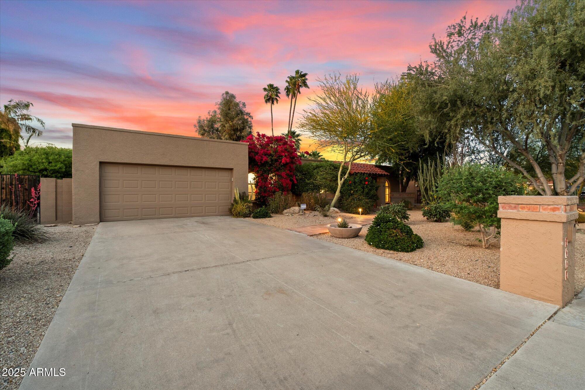 CACTUS GLEN 3 - Residential