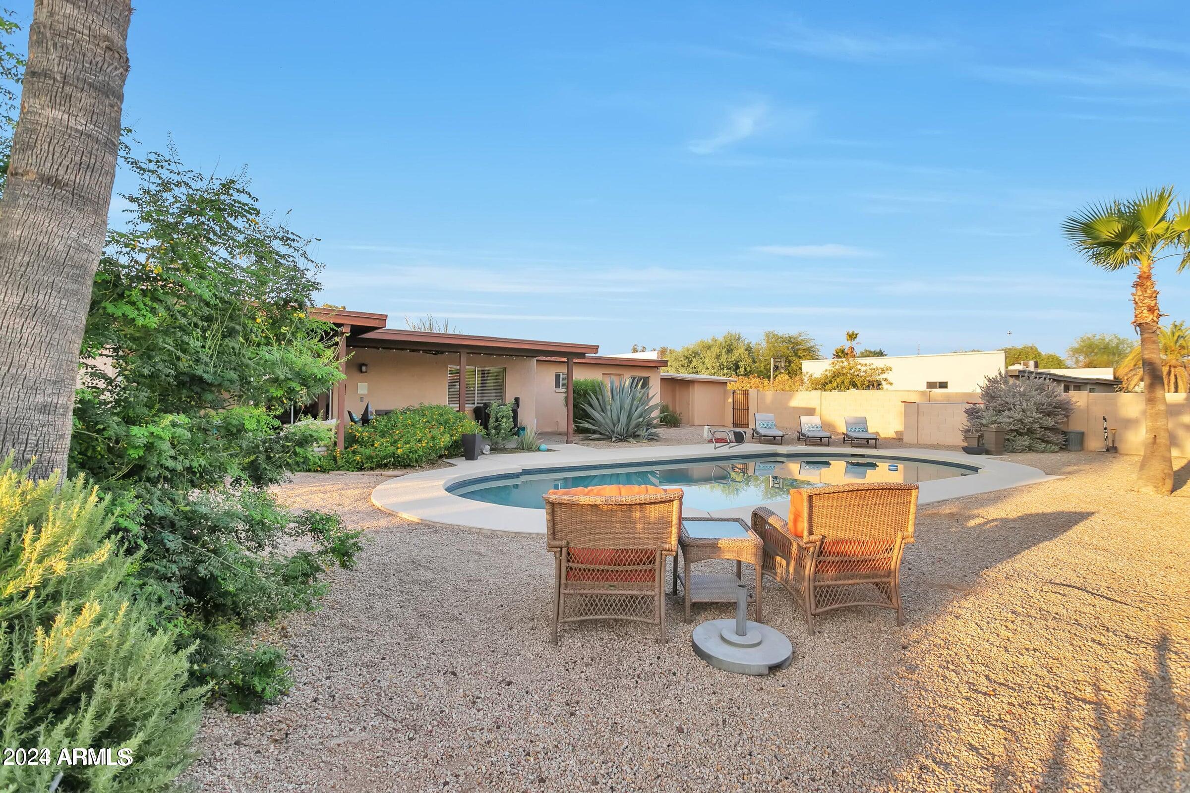DESERT HILLS NORTH - Land