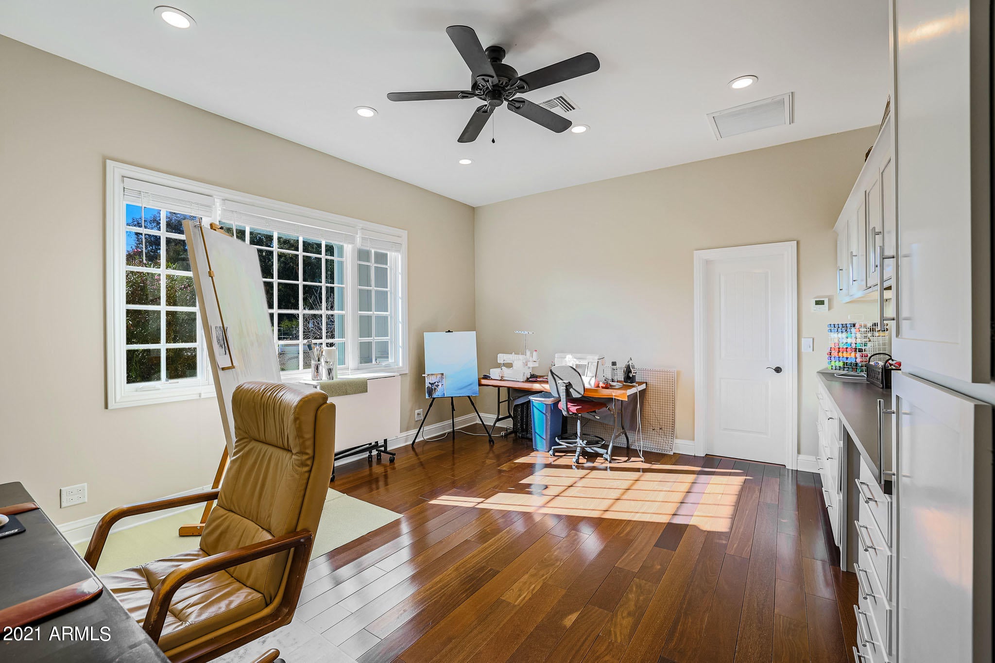 No HOA! - Residential