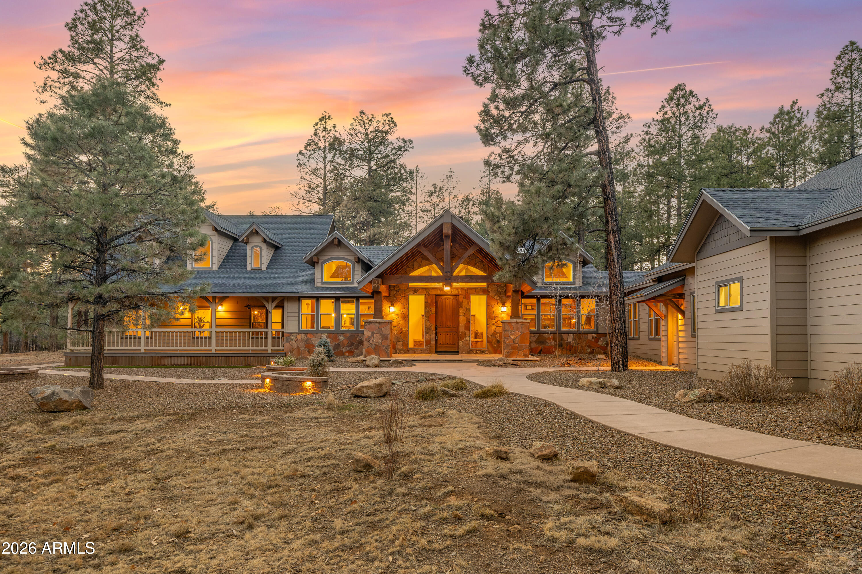 LOCKETT RANCHES - Residential