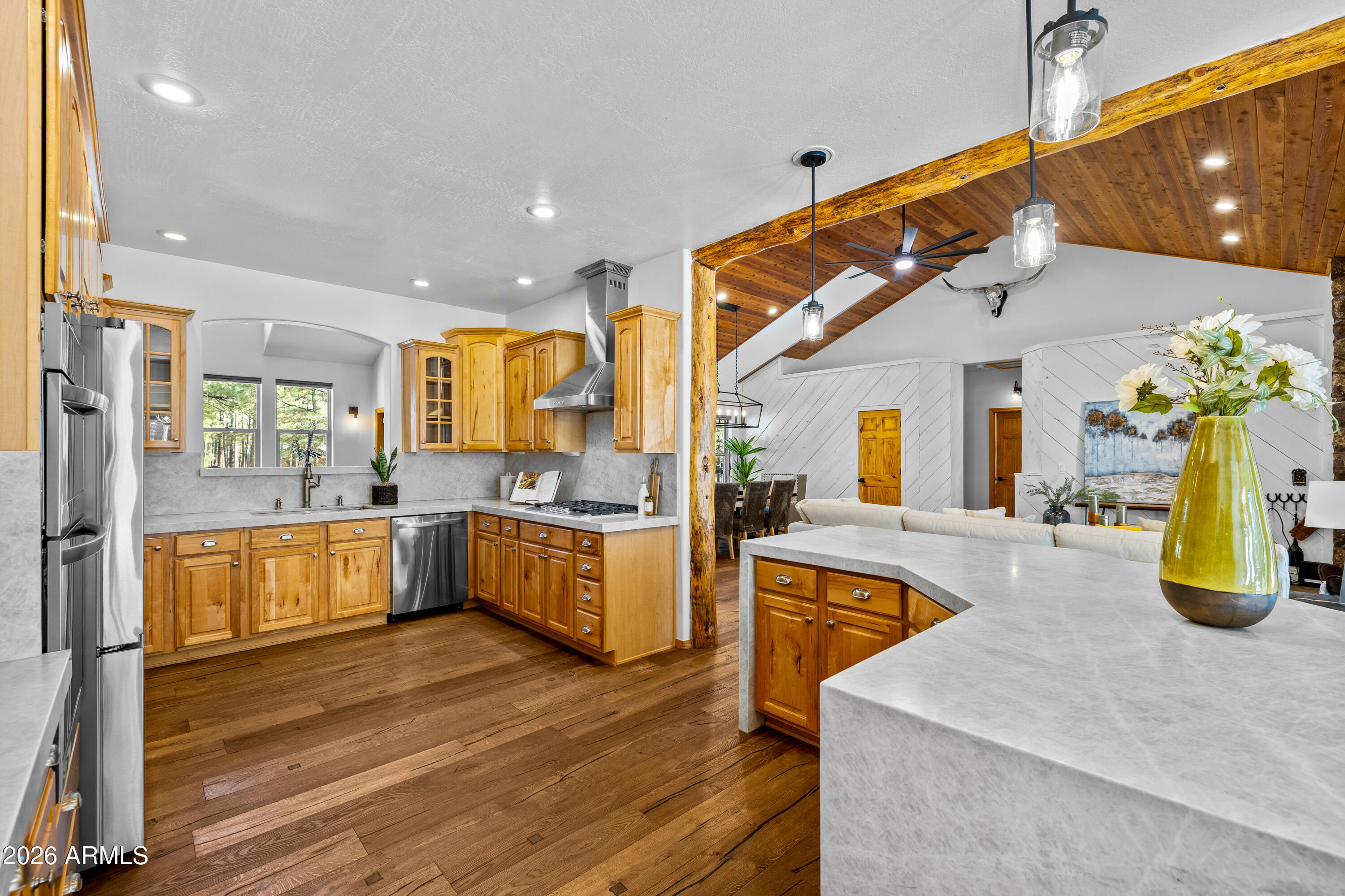 LOCKETT RANCHES - Residential