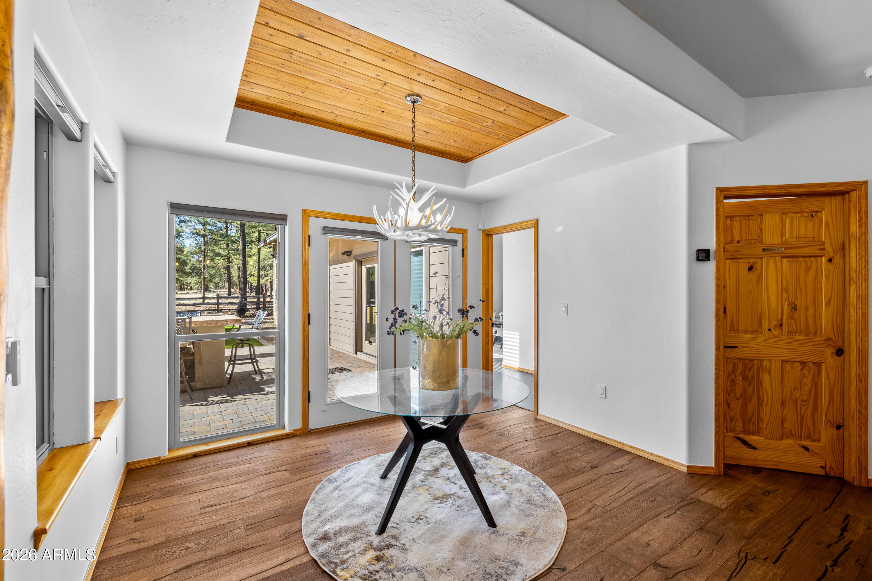 LOCKETT RANCHES - Residential