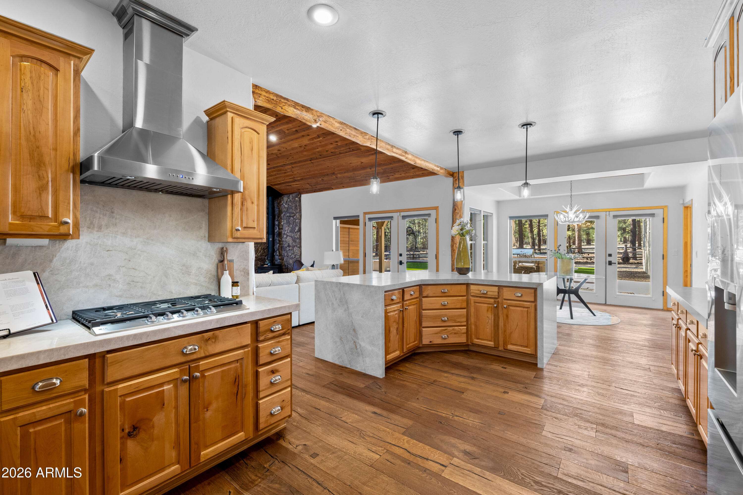 LOCKETT RANCHES - Residential