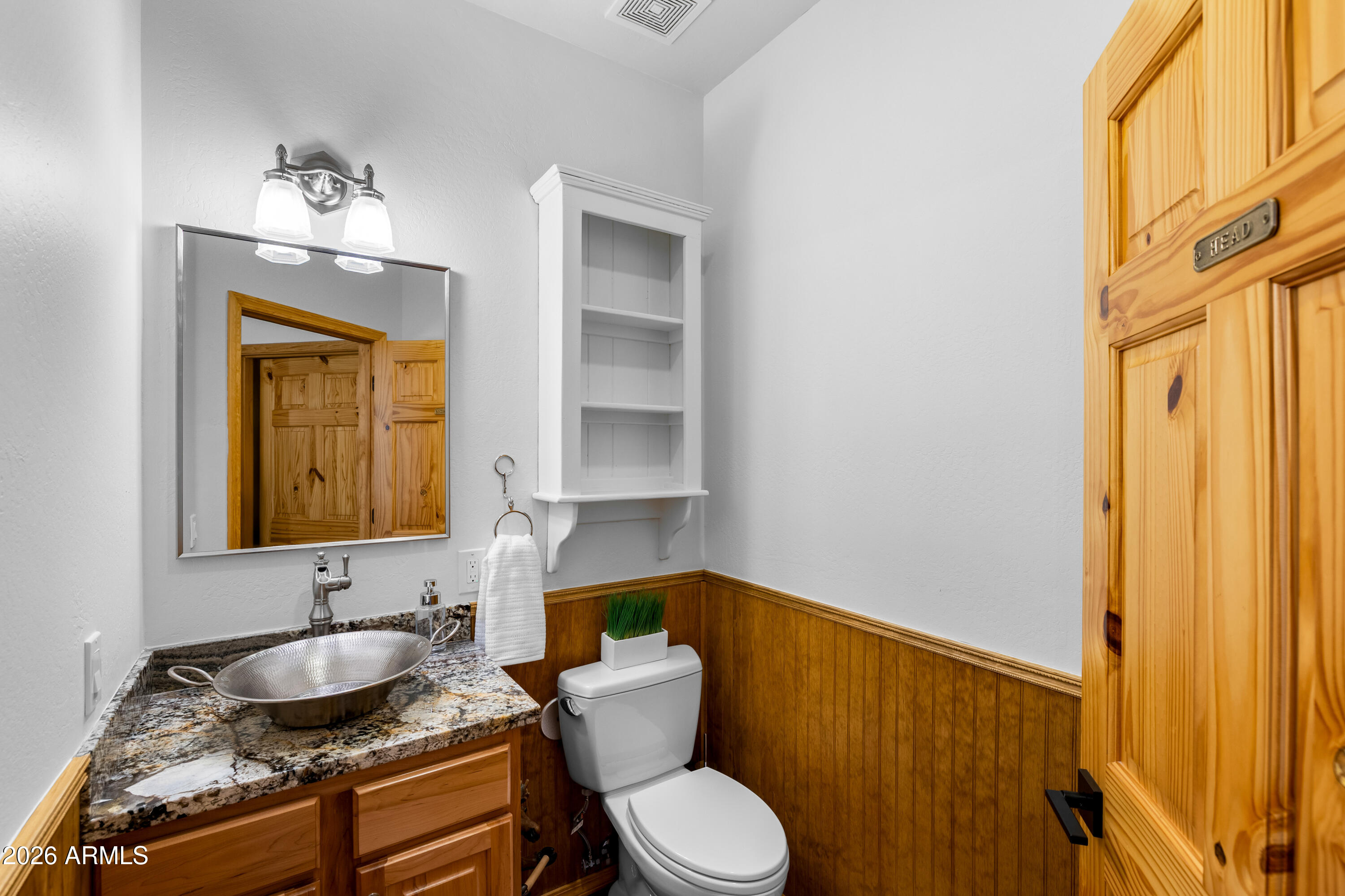 LOCKETT RANCHES - Residential