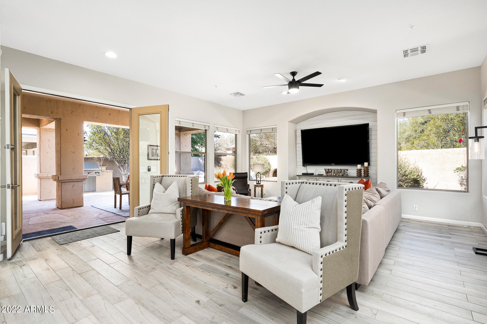 DC RANCH - Residential