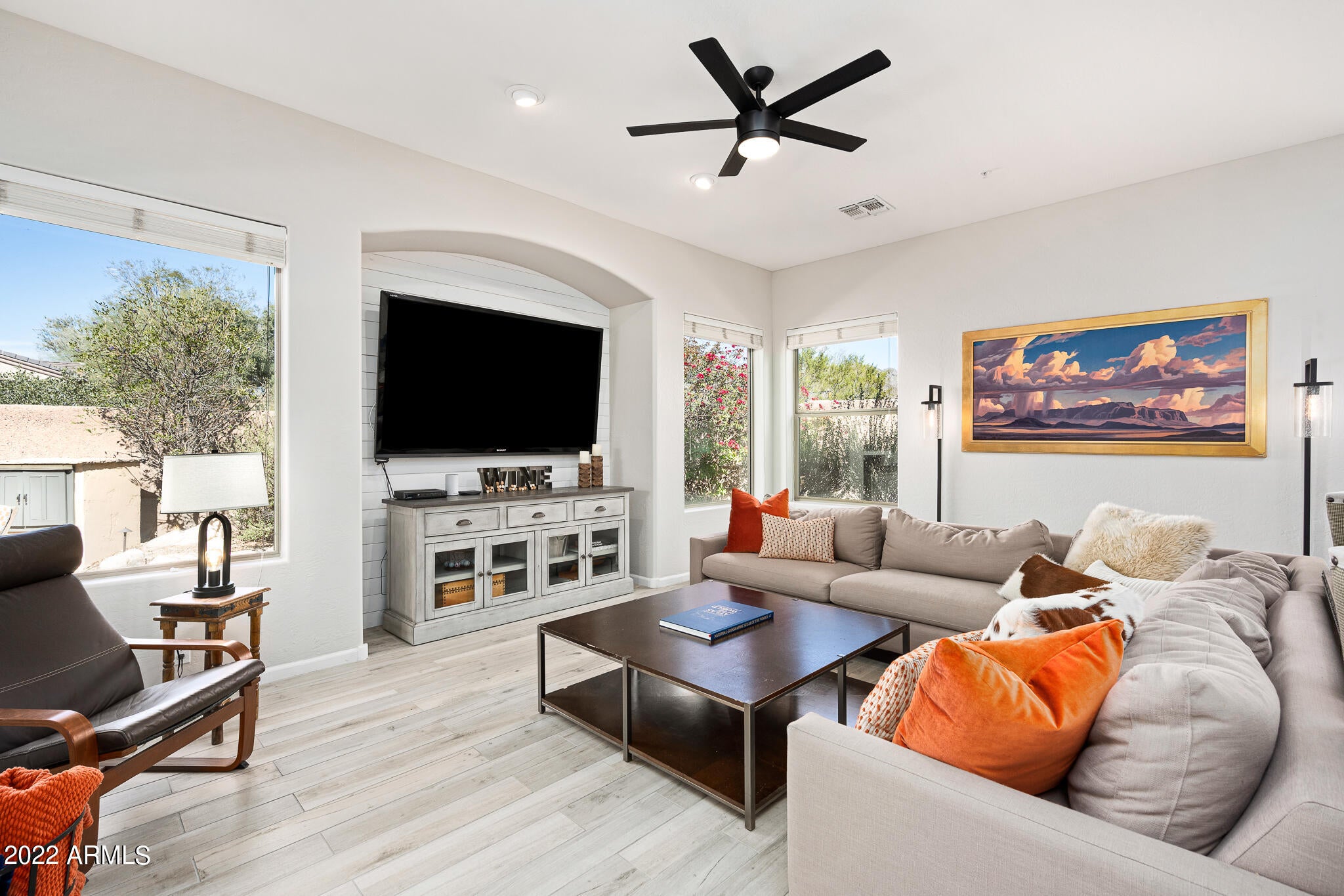 DC RANCH - Residential