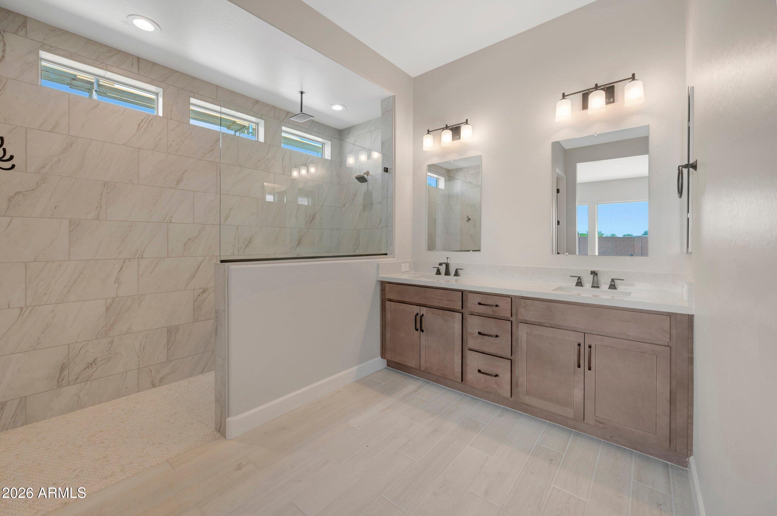 CANYON VIEWS PHASE 3 UNIT 3 - Residential