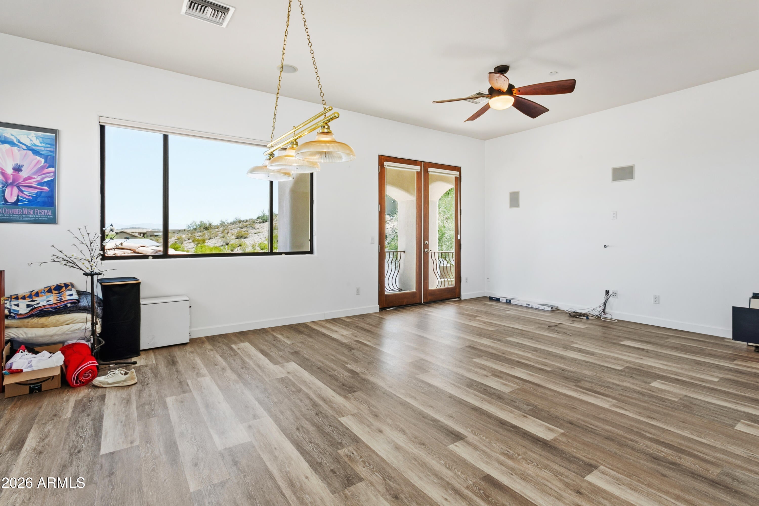 LOOKOUT RIDGE - Residential