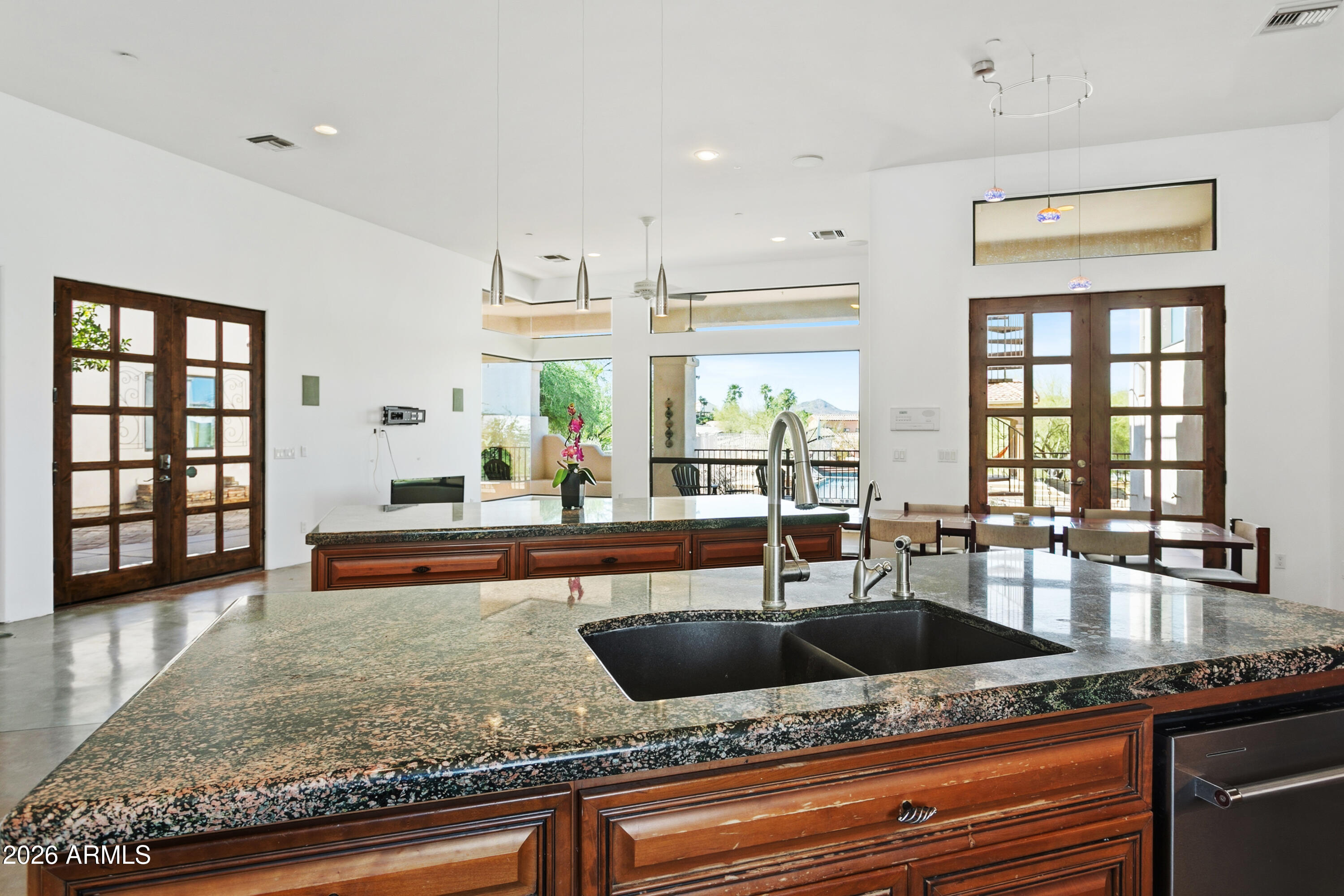 LOOKOUT RIDGE - Residential