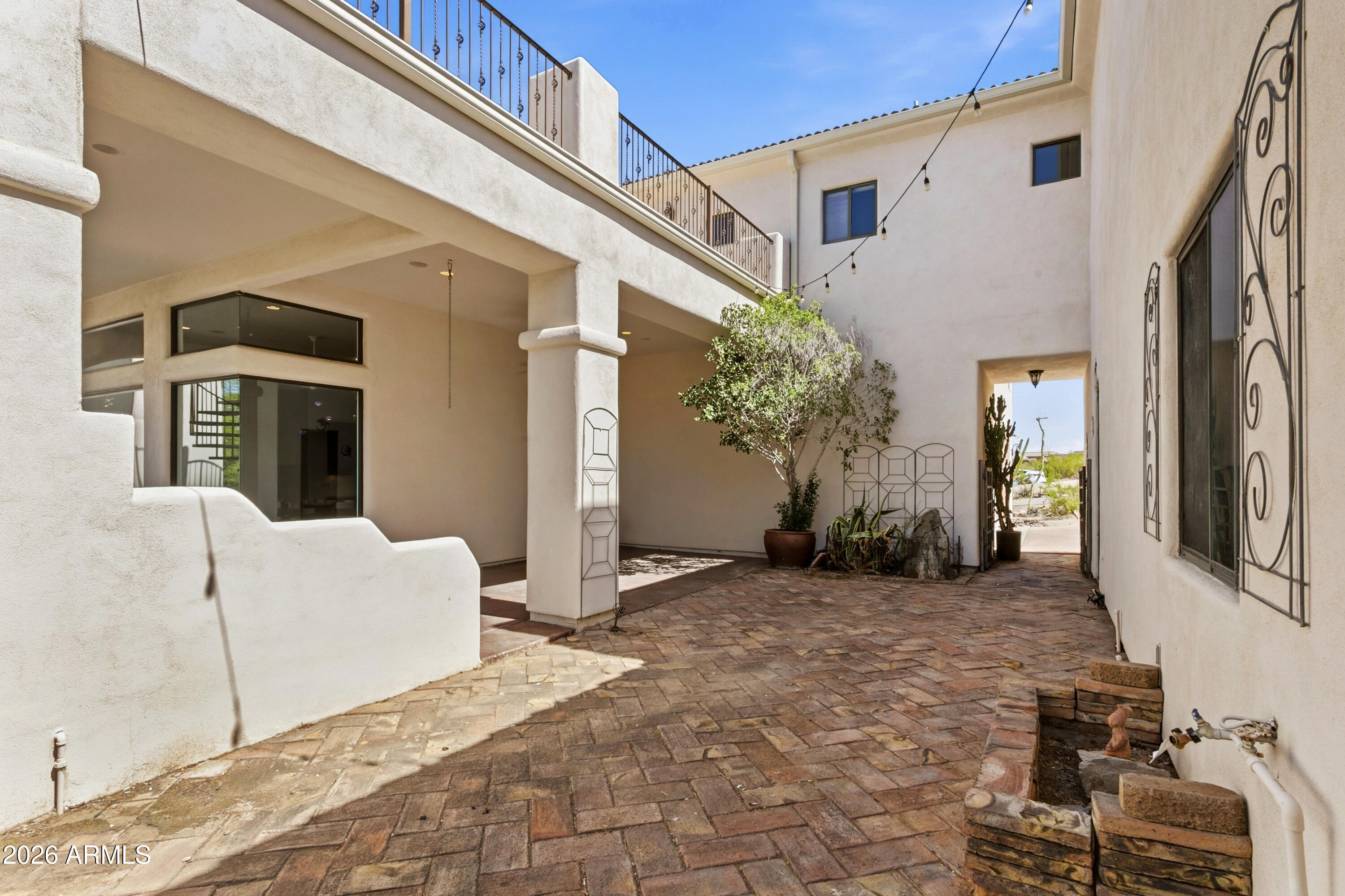 LOOKOUT RIDGE - Residential