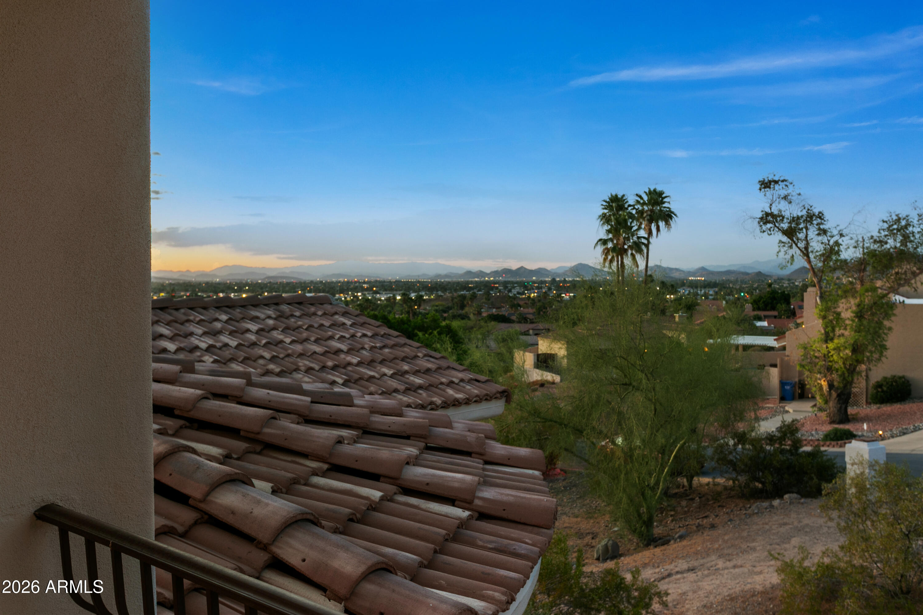 LOOKOUT RIDGE - Residential
