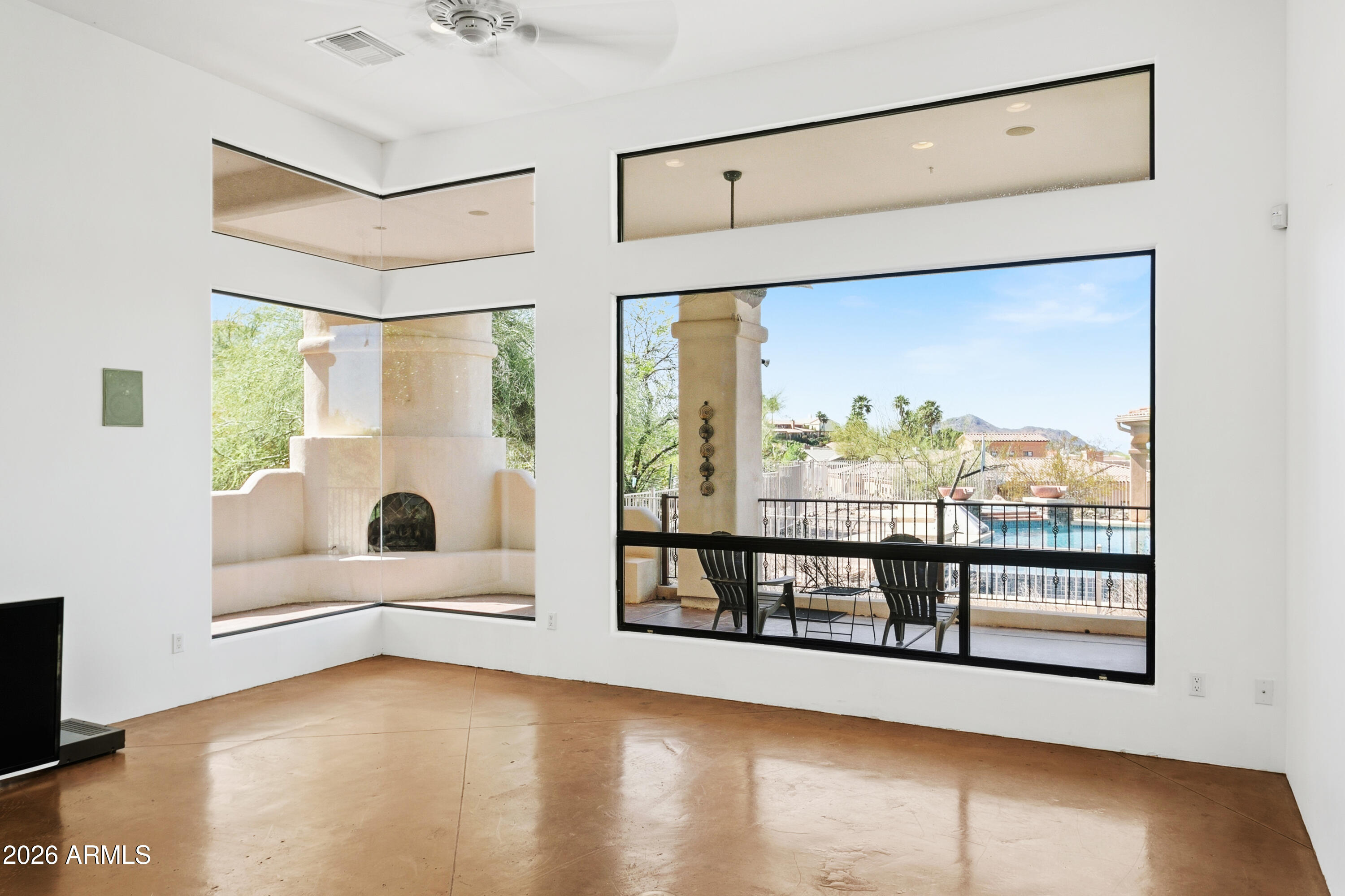 LOOKOUT RIDGE - Residential