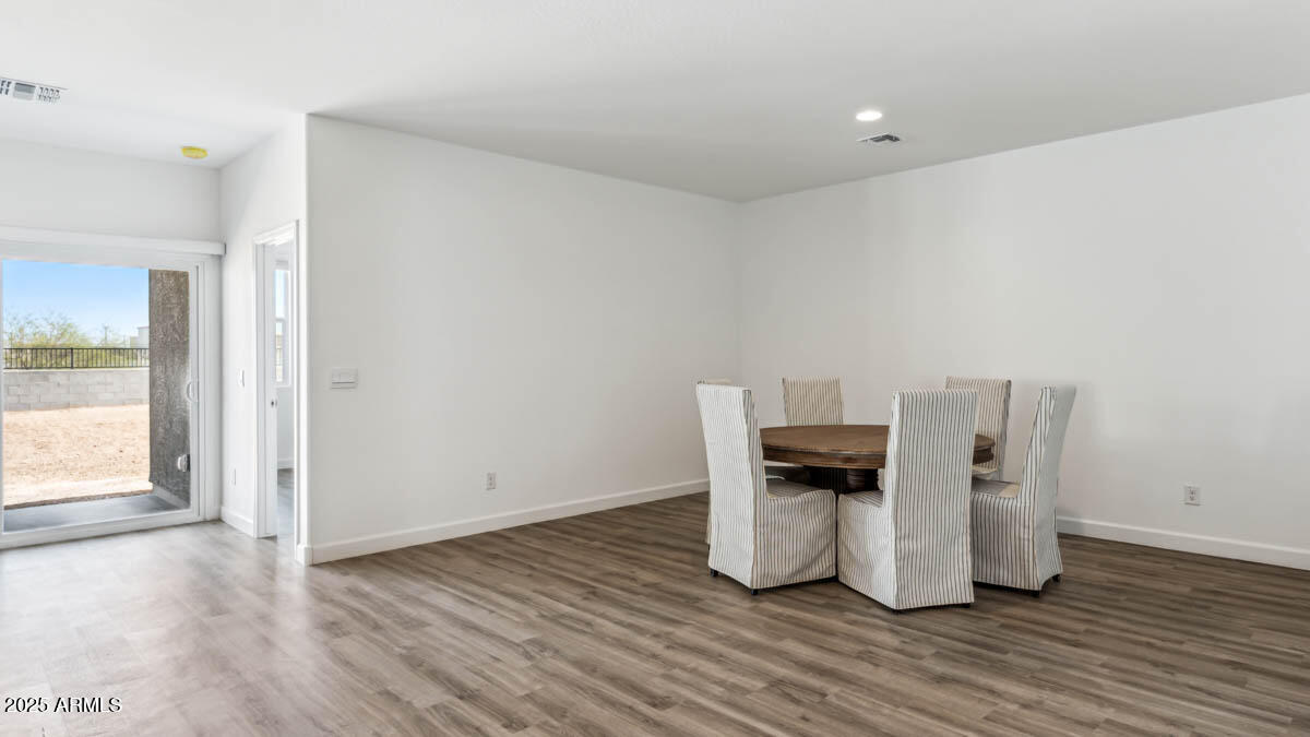 MAGMA RANCH II UNIT 1 - Residential