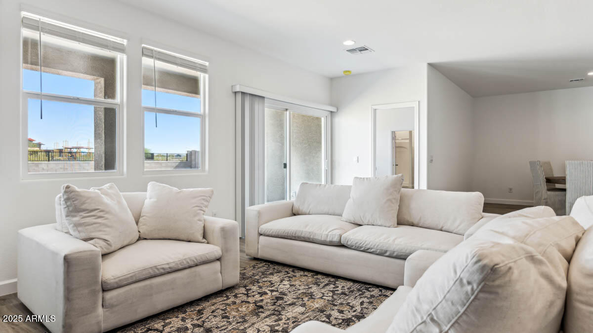 MAGMA RANCH II UNIT 1 - Residential