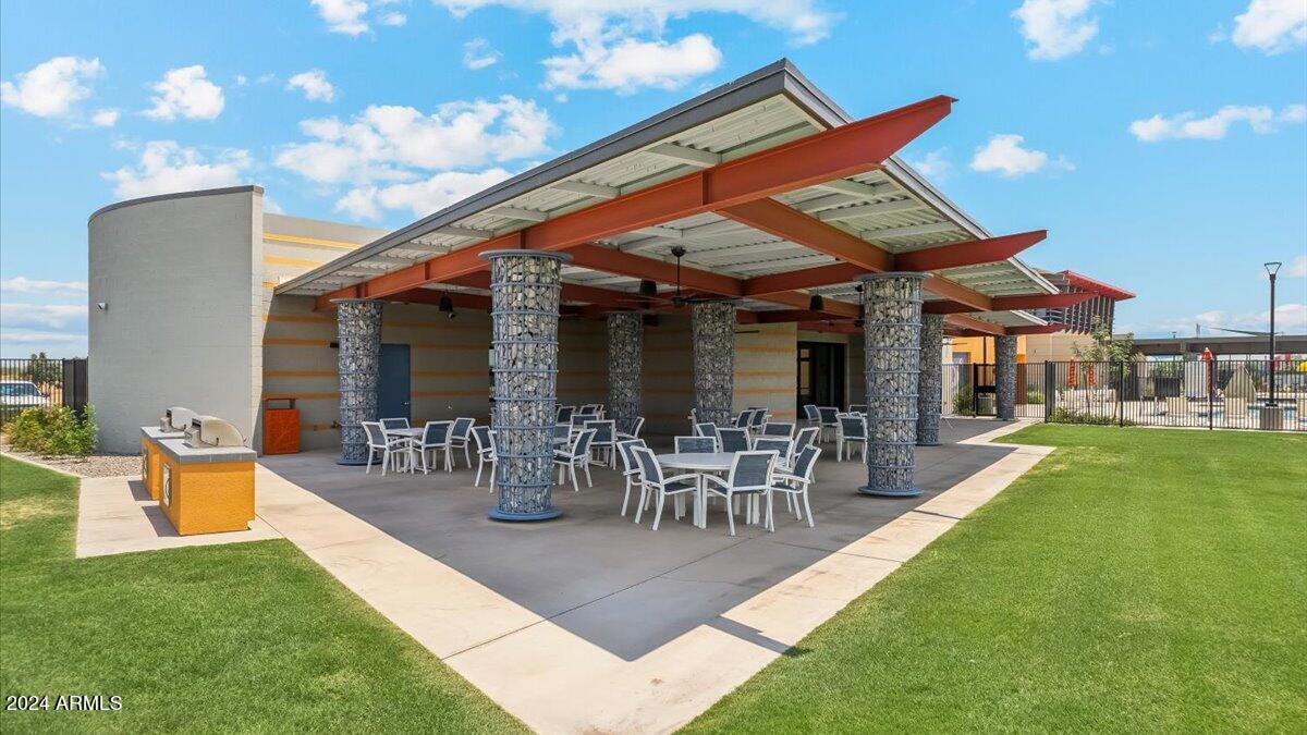 MAGMA RANCH II UNIT 1 - Residential
