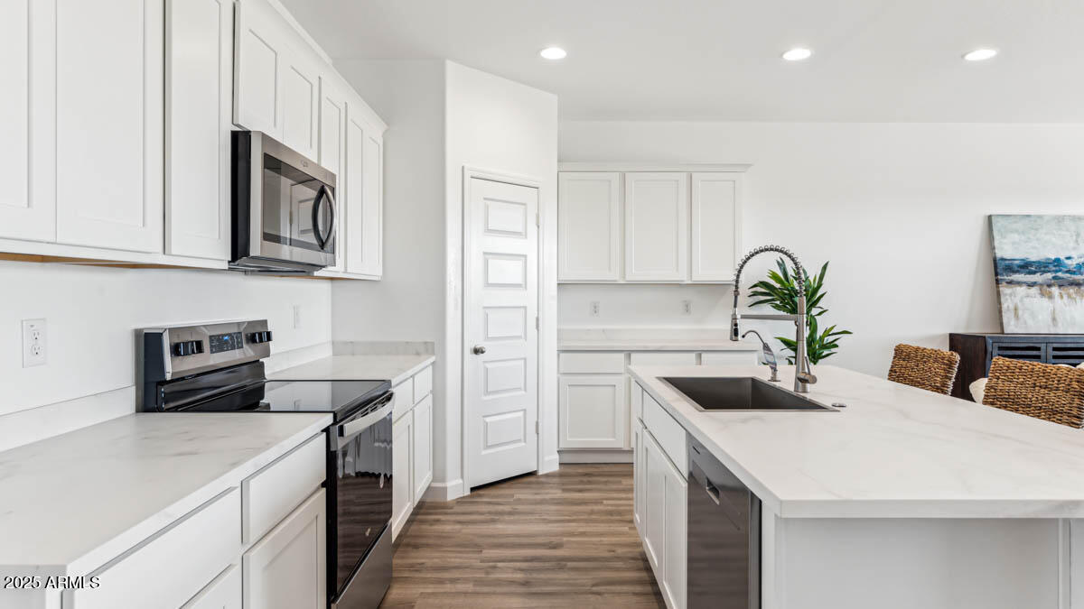 MAGMA RANCH II UNIT 1 - Residential