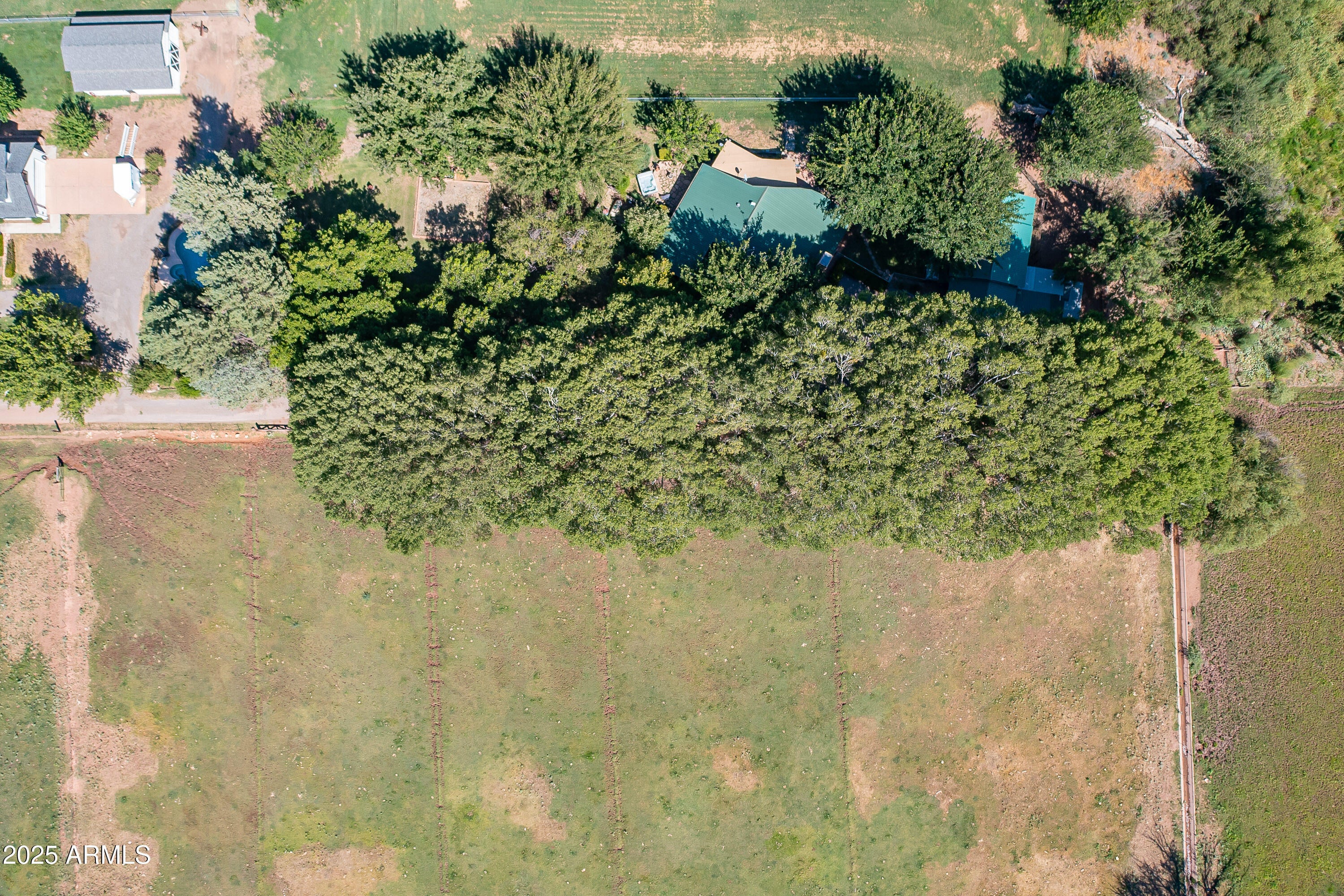 Under 5 acres - Residential
