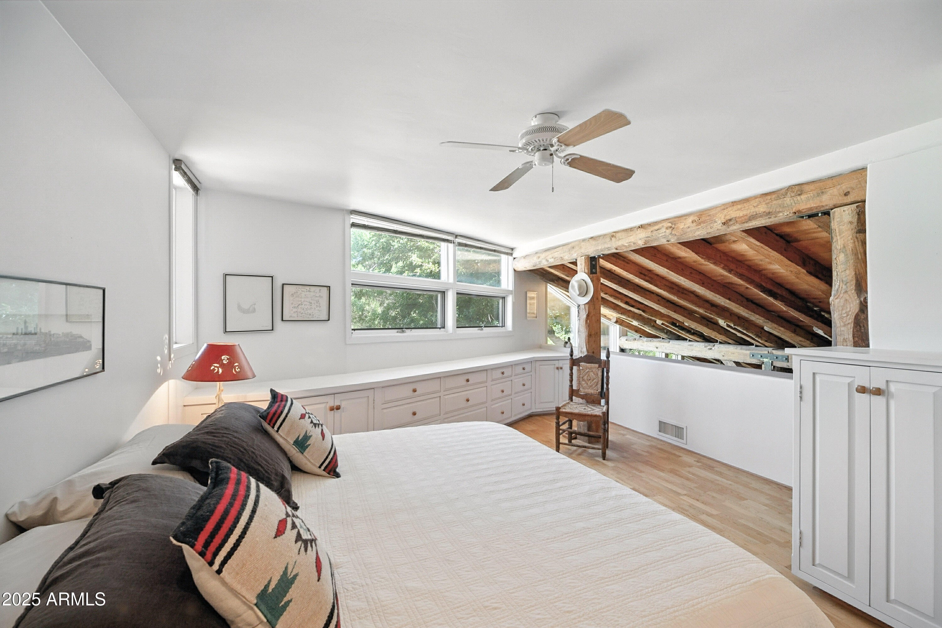 Under 5 acres - Residential