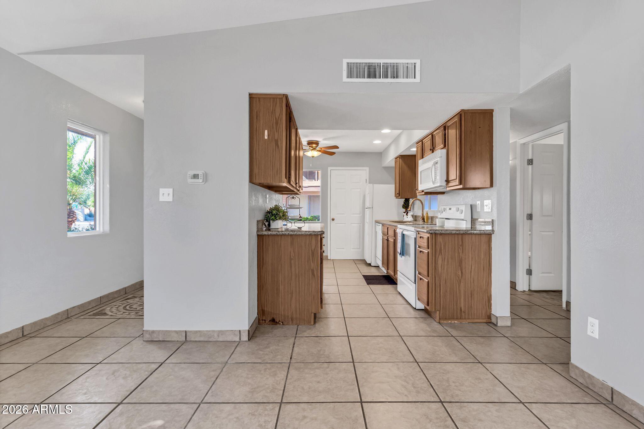 SIR LANCELOT VILLAGE - Residential