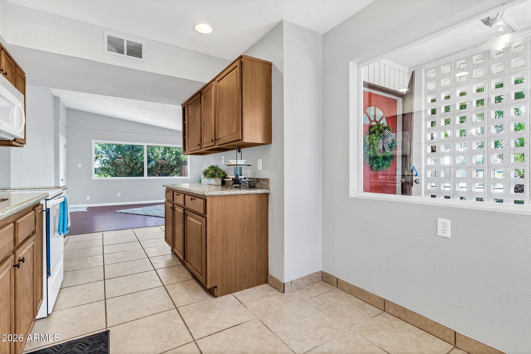 SIR LANCELOT VILLAGE - Residential