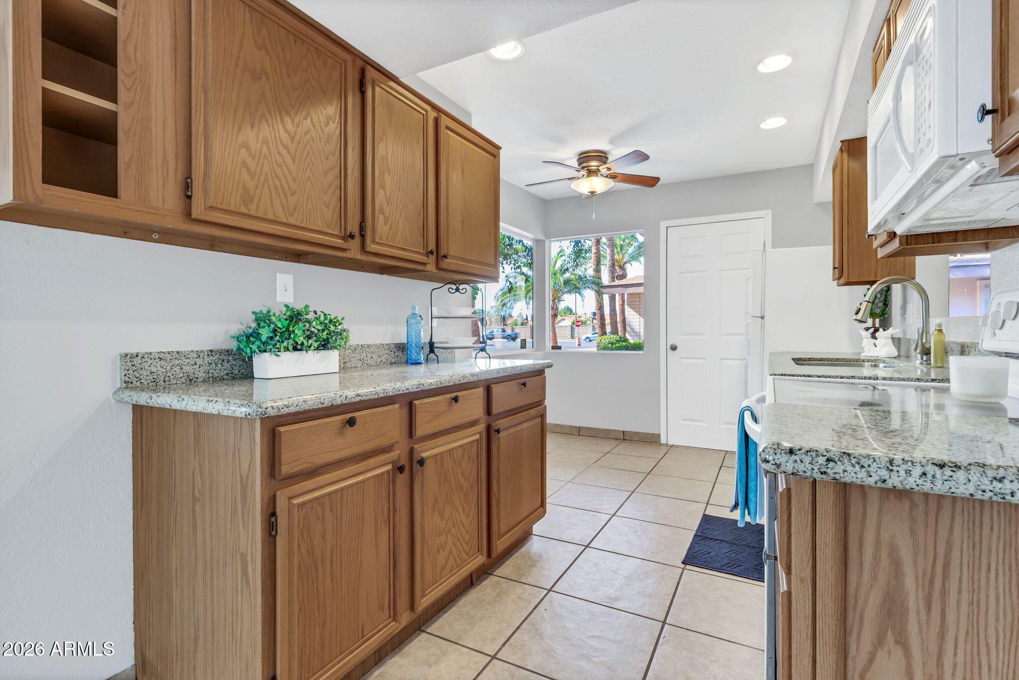 SIR LANCELOT VILLAGE - Residential