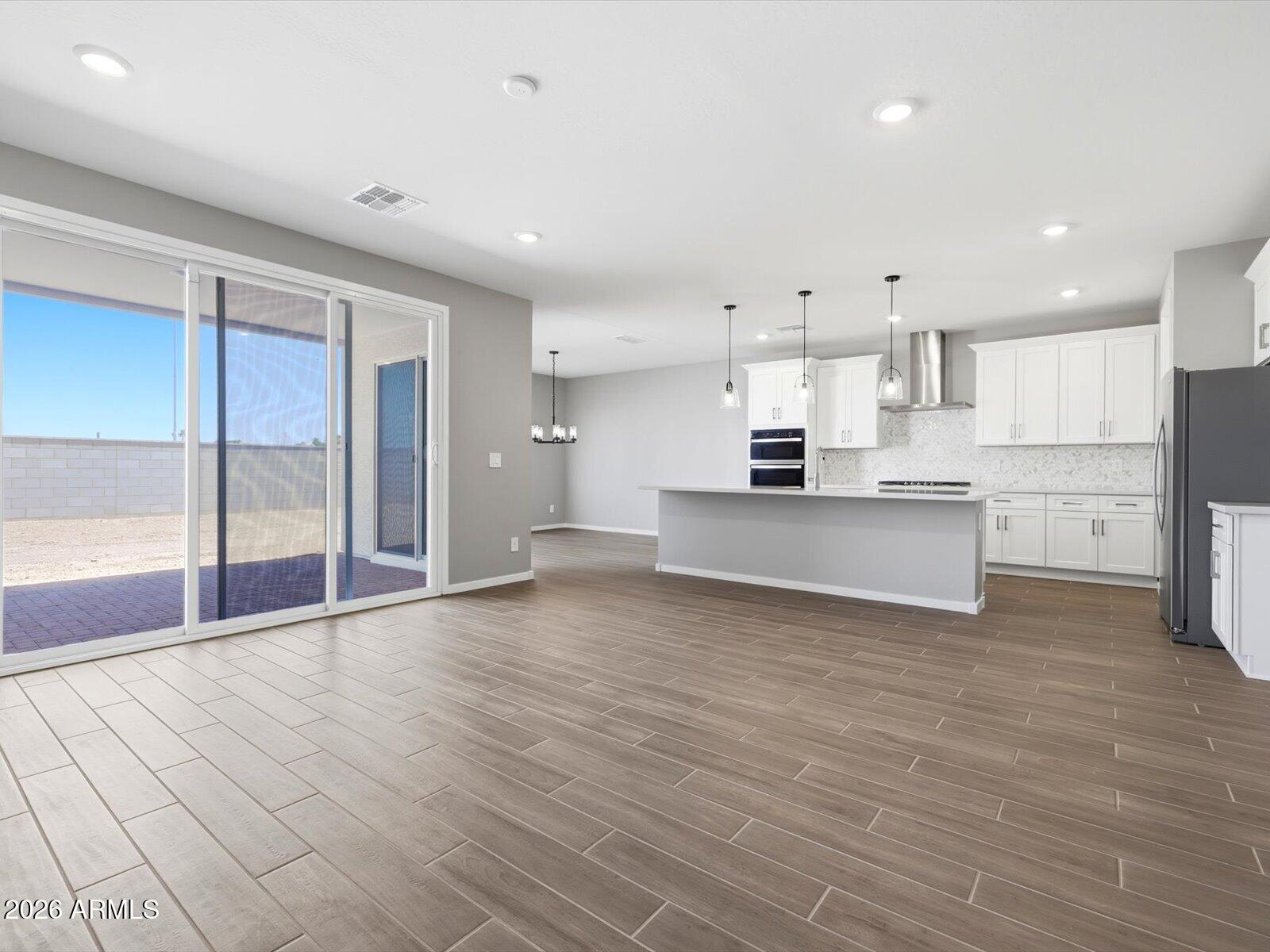 LEGACY PLACE PHASE 1 GLENDALE - Residential