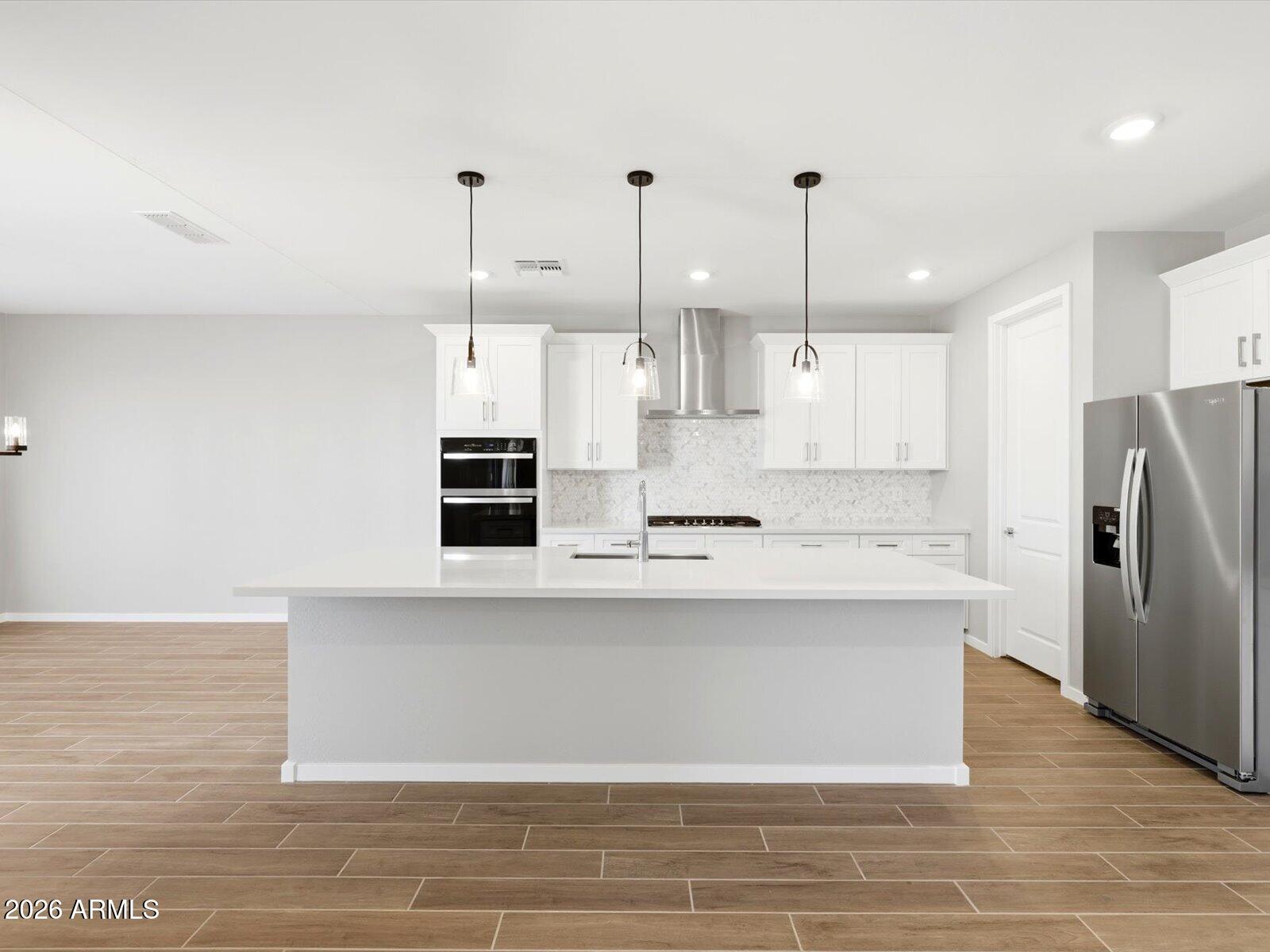 LEGACY PLACE PHASE 1 GLENDALE - Residential