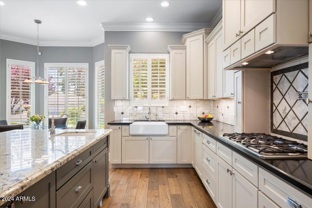 BILTMORE HEIGHTS - Residential