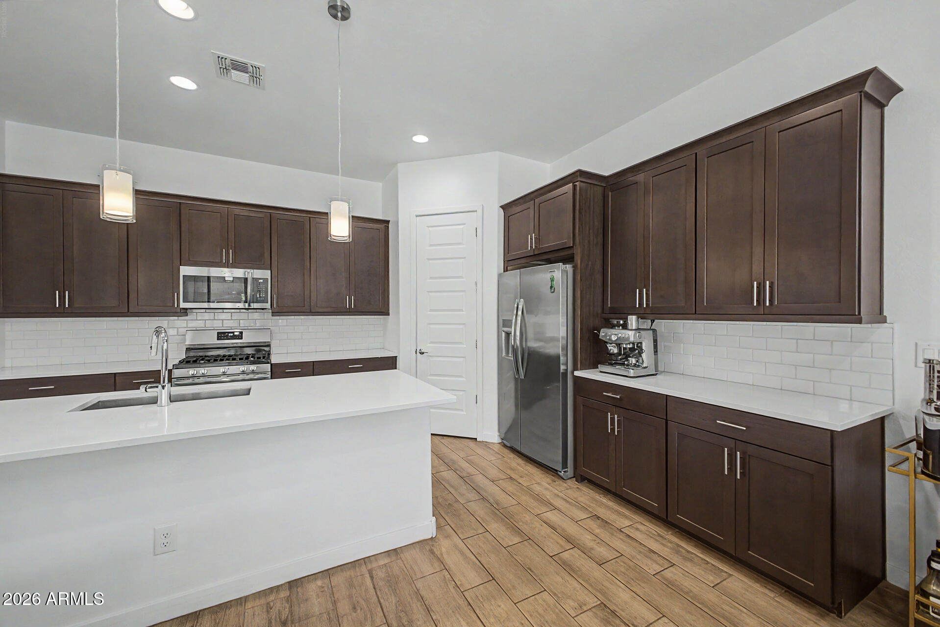 DOBBINS VILLAGE AMD - Residential