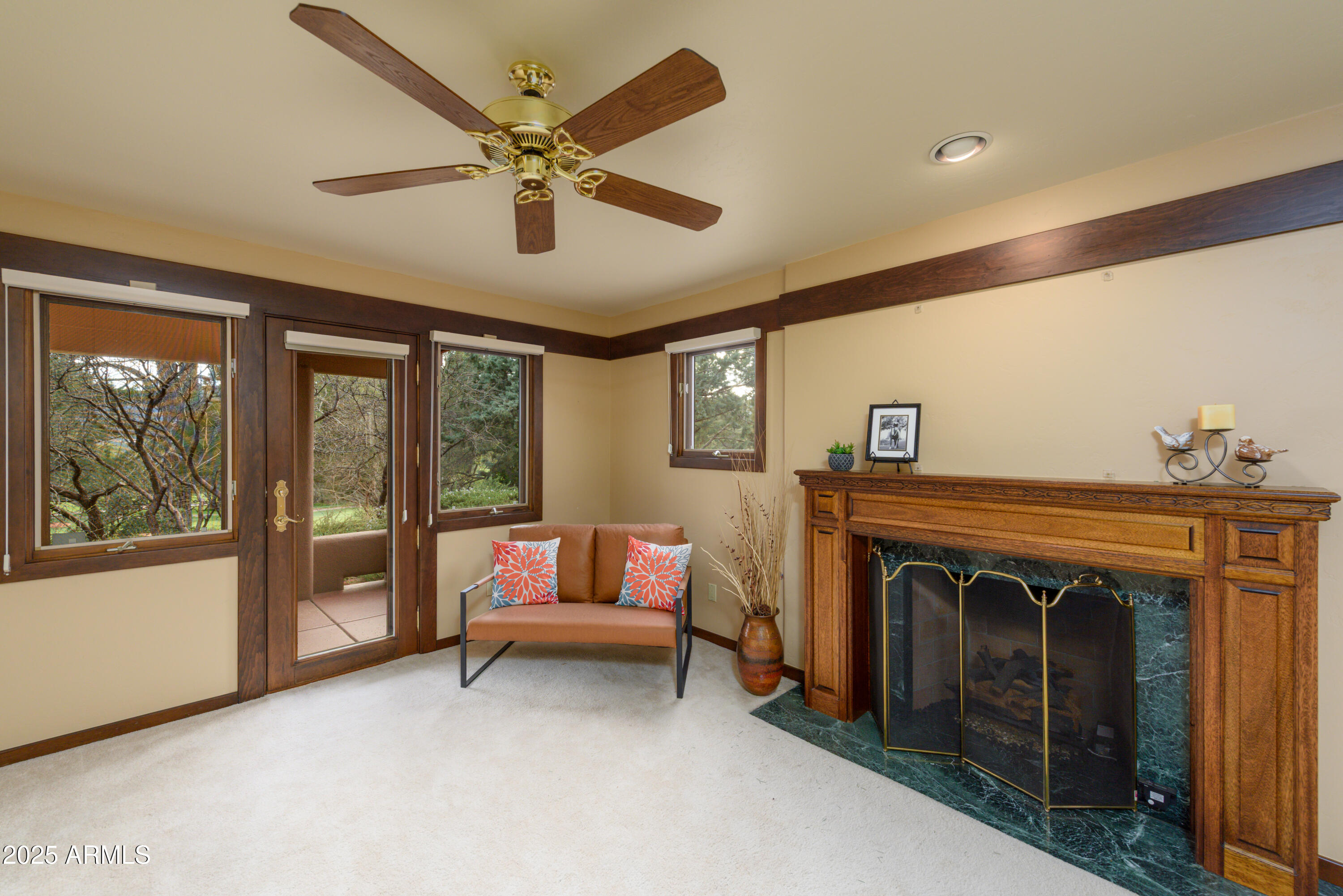 RED ROCK COVE EAST - Residential
