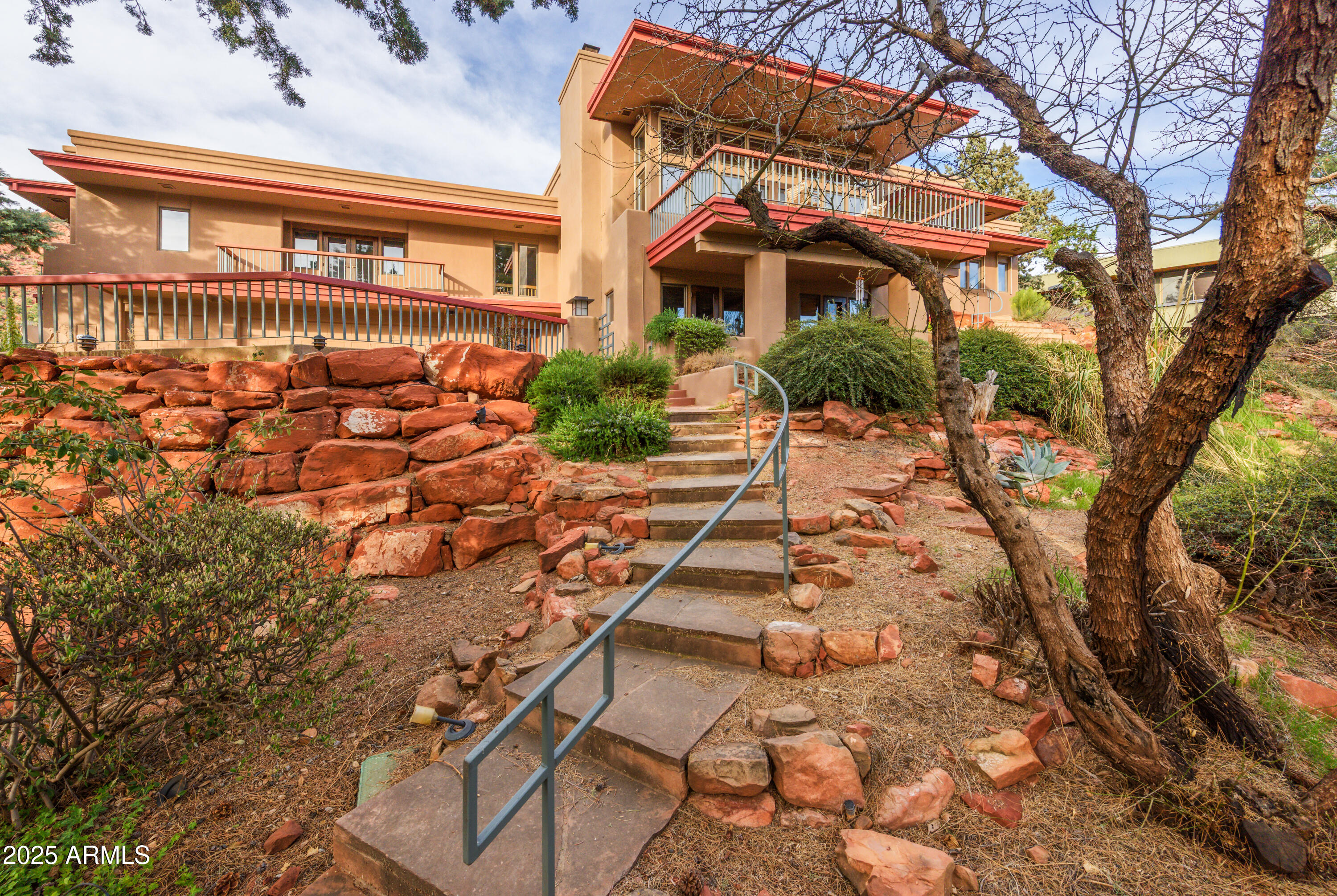 RED ROCK COVE EAST - Residential