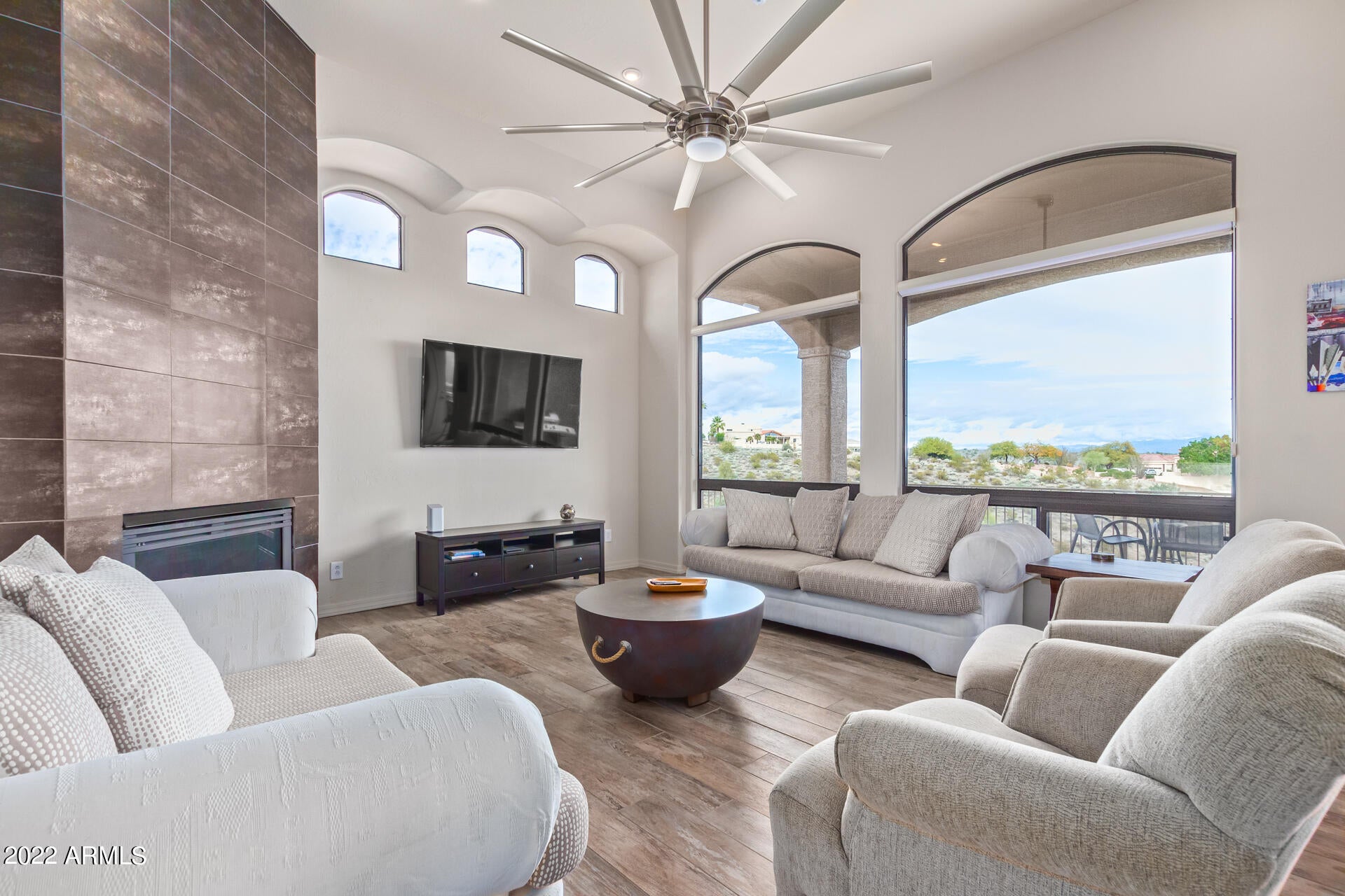 FOUNTAIN HILLS ARIZONA NO. 506-C BLOCK 2 LOTS 1 TH - Residential