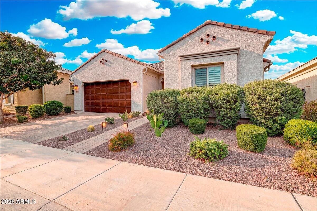 VERRADO EAST DISTRICT RESIDENTIAL PHASE 1 - Residential