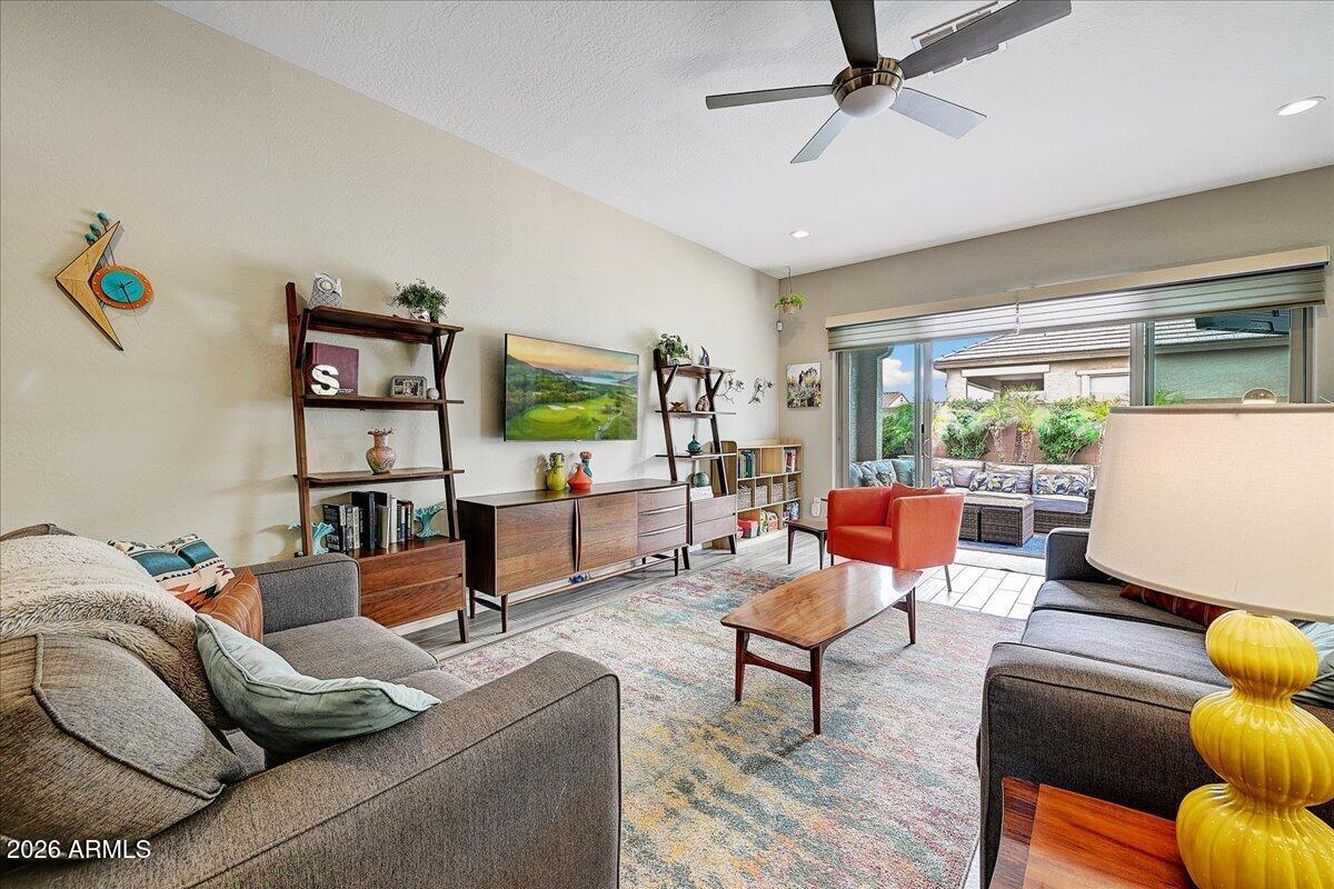 VERRADO EAST DISTRICT RESIDENTIAL PHASE 1 - Residential