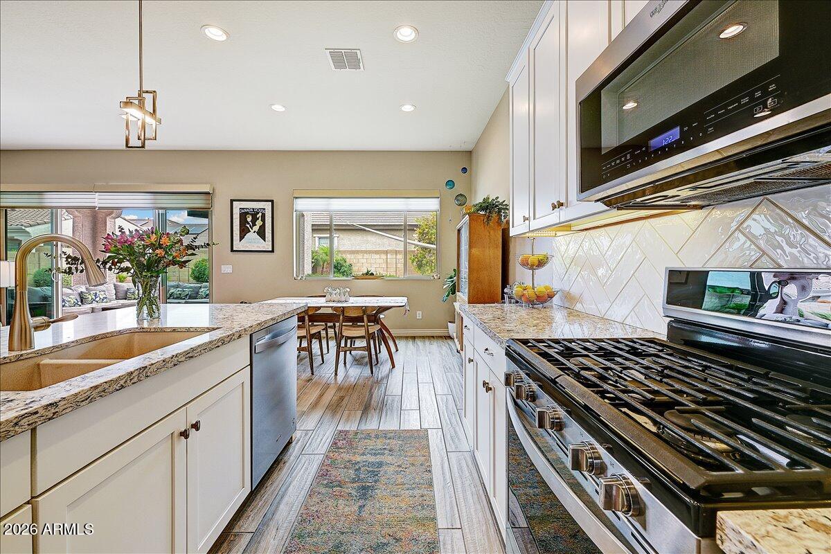 VERRADO EAST DISTRICT RESIDENTIAL PHASE 1 - Residential