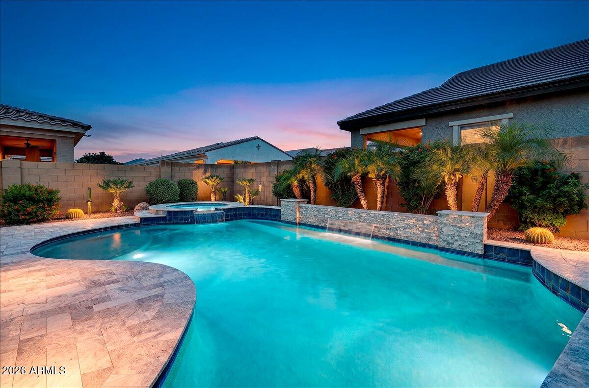 VERRADO EAST DISTRICT RESIDENTIAL PHASE 1 - Residential