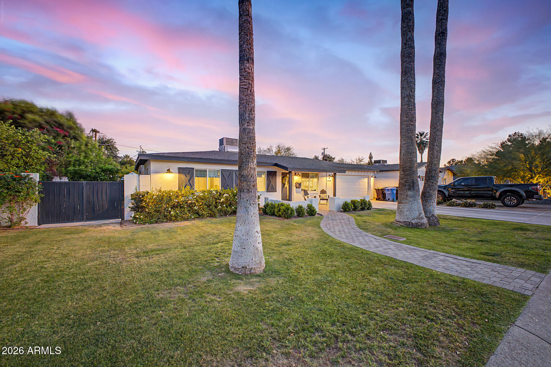 PARAMOUNT VISTA - Residential