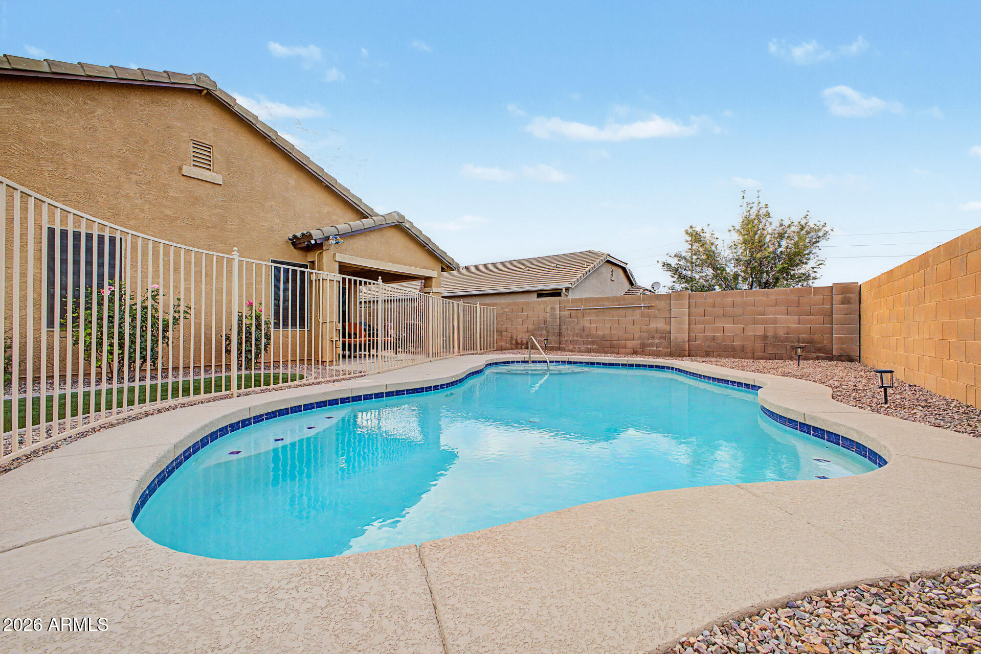SAN TAN RANCH - Residential